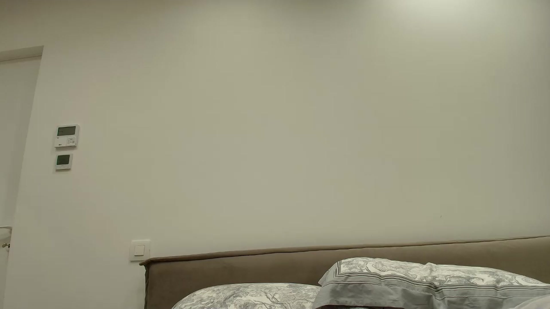 Gallery image thumbnail from Anayys's myfreecams stream on, 06/09/2026, 22:26 image 14 of 20