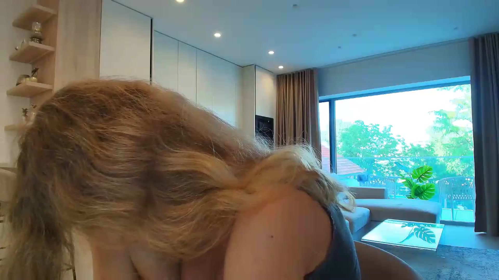 Gallery image thumbnail from Anayys's myfreecams stream on, 06/20/2026, 15:06 image 11 of 20