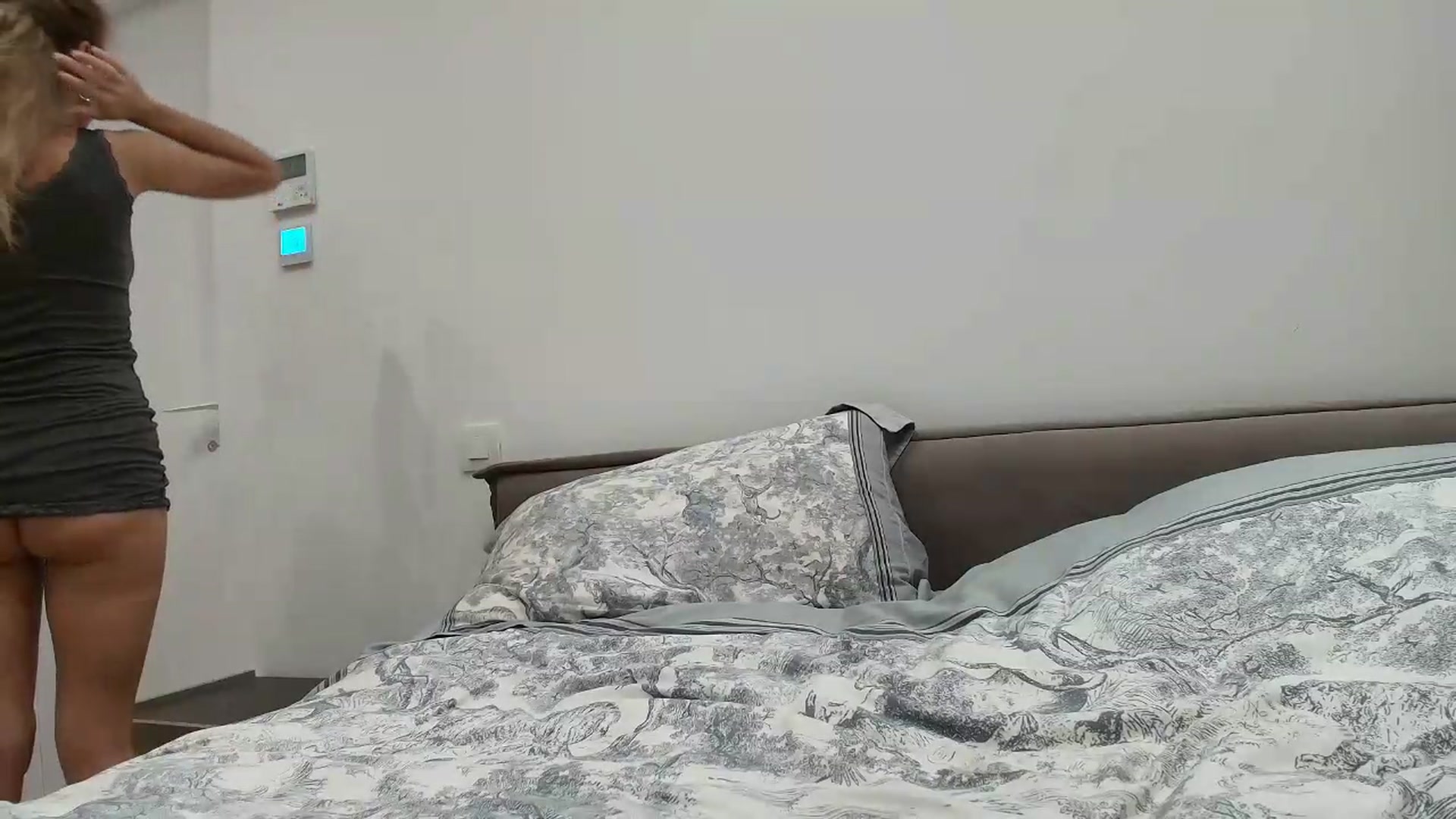 Gallery image thumbnail from Anayys's myfreecams stream on, 06/20/2026, 22:50 image 4 of 20