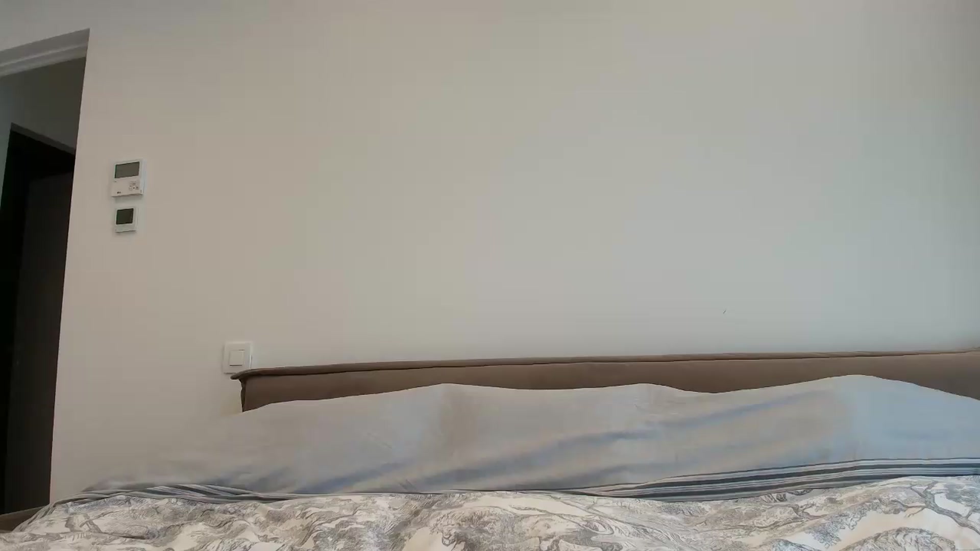 Gallery image thumbnail from Anayys's myfreecams stream on, 06/21/2026, 13:14 image 6 of 20