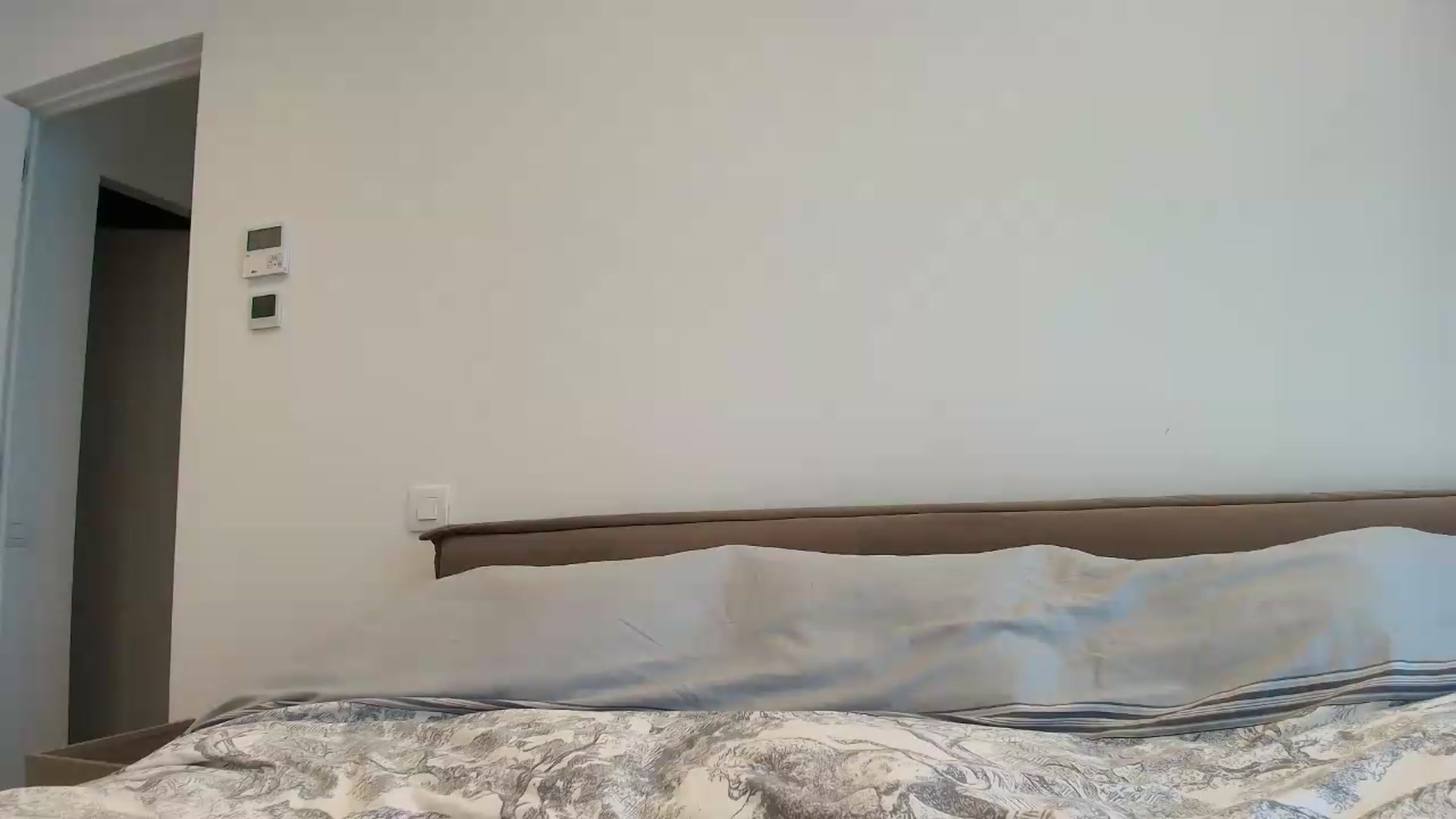 Gallery image thumbnail from Anayys's myfreecams stream on, 06/21/2026, 13:14 image 2 of 20