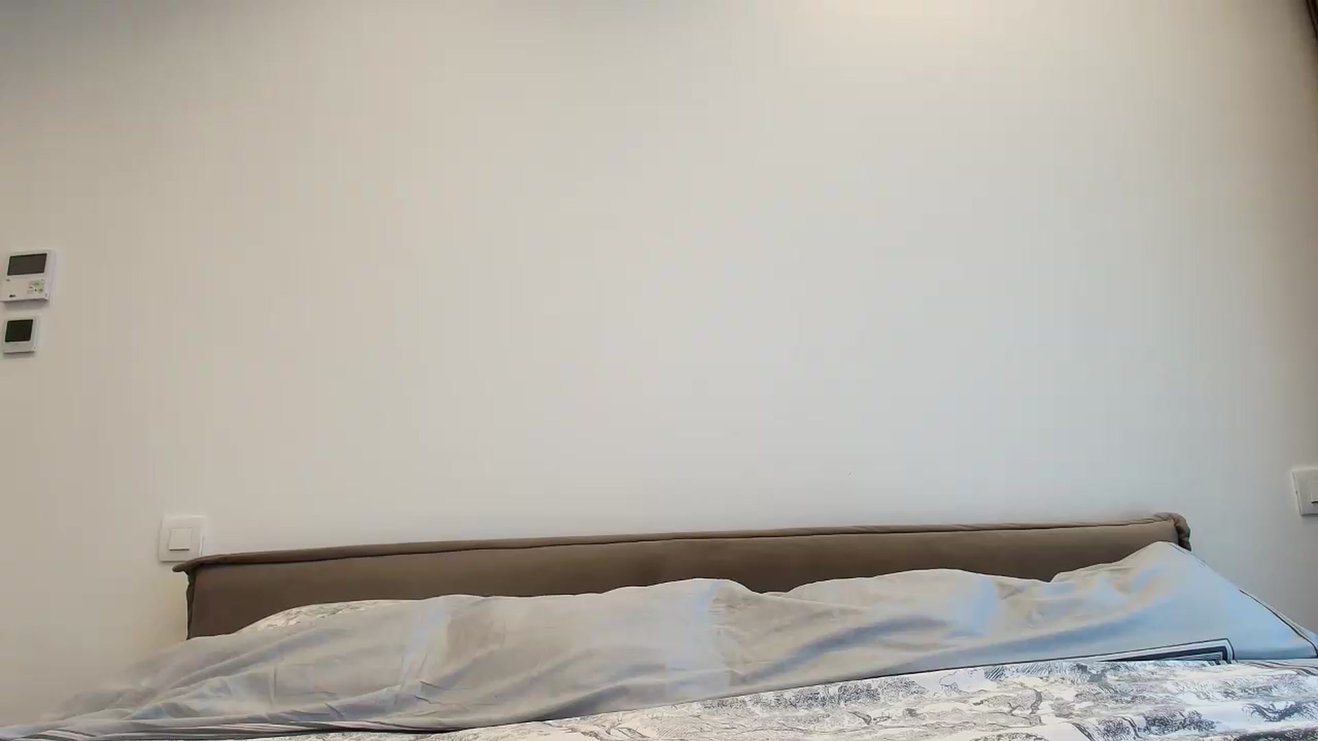 Gallery image thumbnail from Anayys's myfreecams stream on, 06/21/2026, 16:25 image 8 of 20