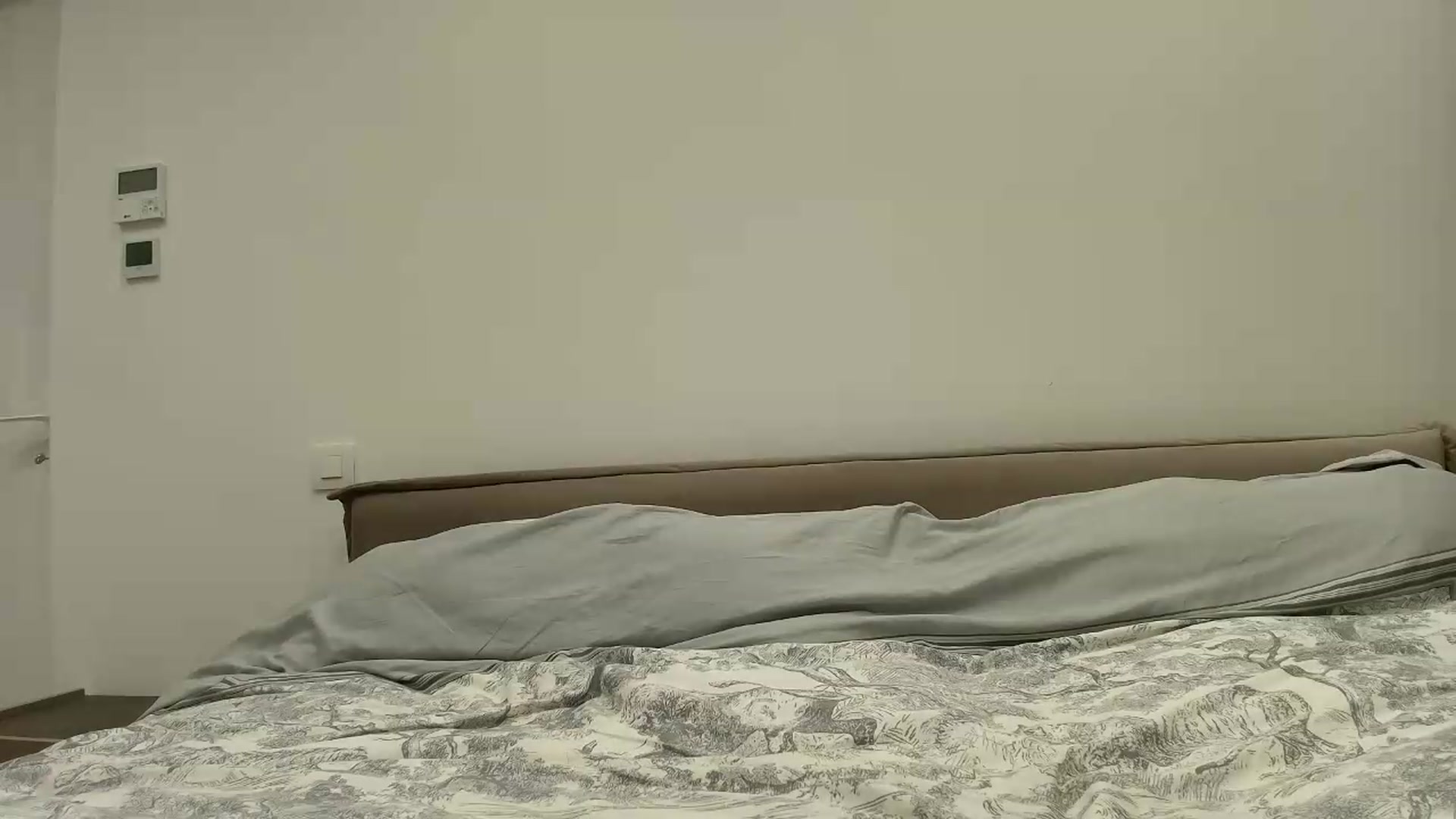Gallery image thumbnail from Anayys's myfreecams stream on, 06/21/2026, 21:30 image 4 of 20