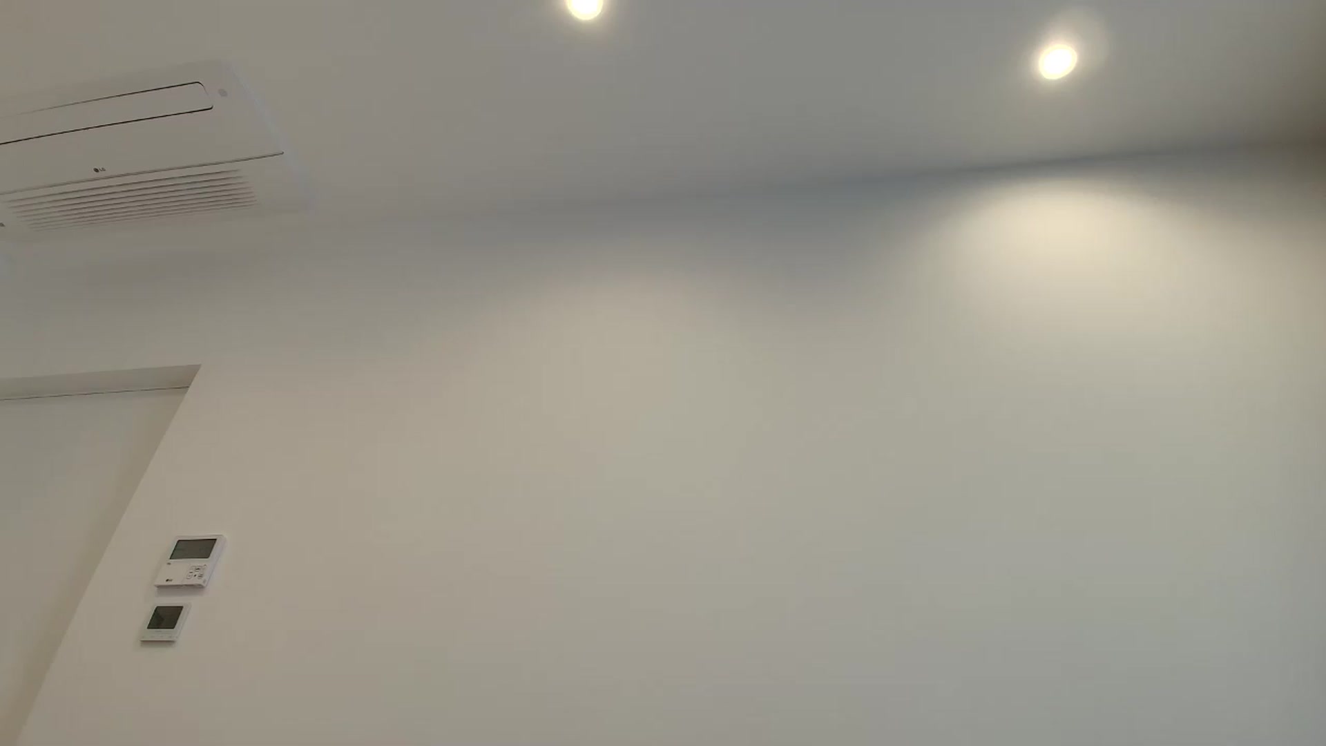 Gallery image thumbnail from Anayys's myfreecams stream on, 06/22/2026, 17:11 image 5 of 20