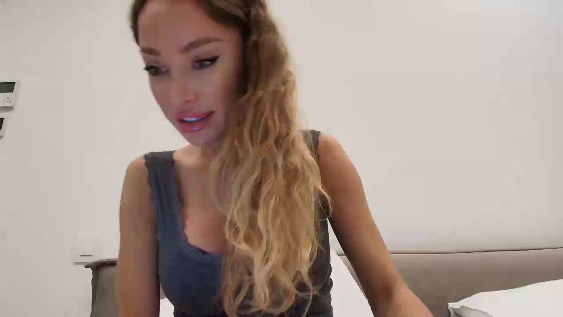 Gallery image thumbnail from Anayys's myfreecams stream on, 07/05/2026, 23:08 image 1 of 20