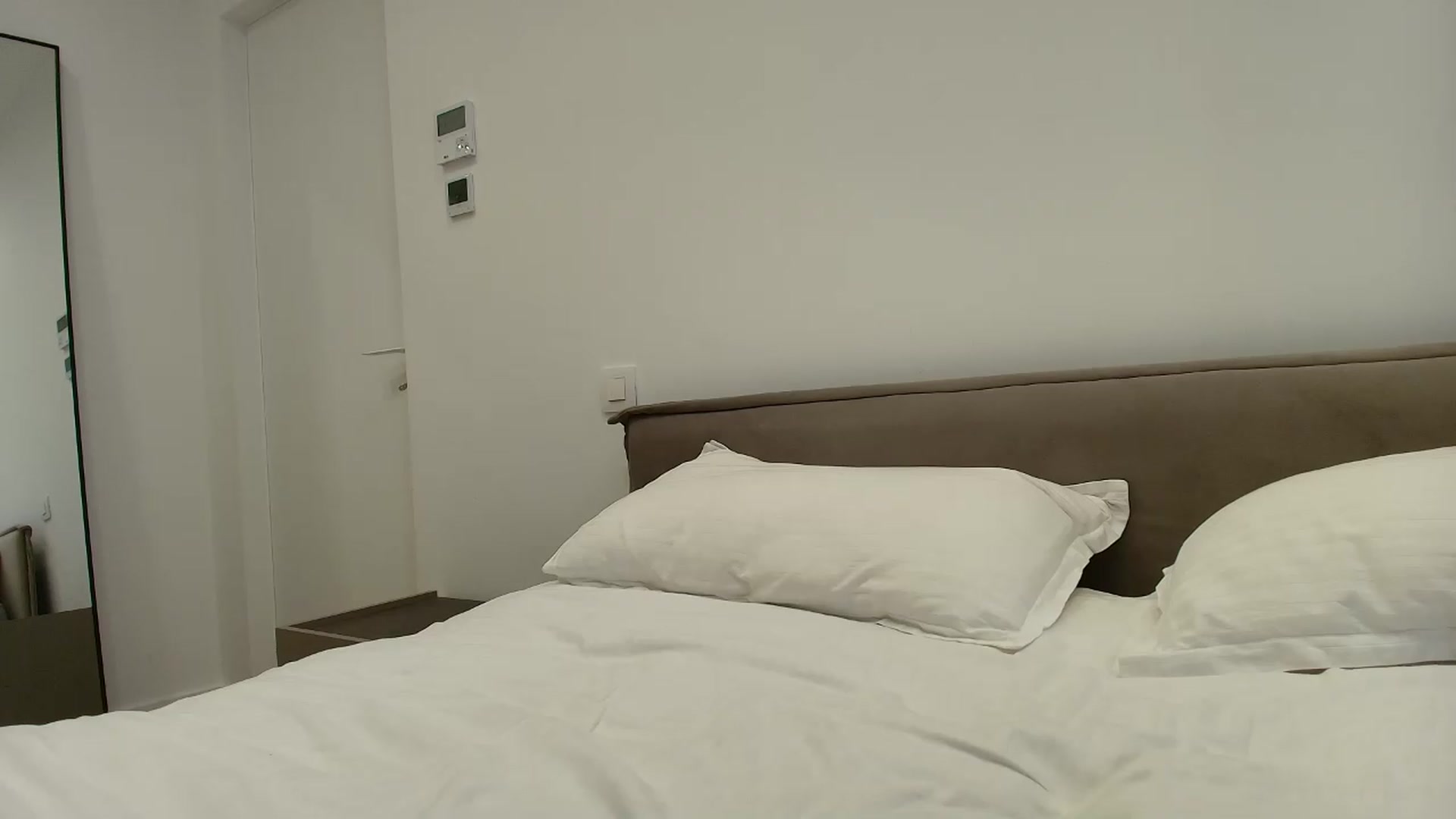 Gallery image thumbnail from Anayys's myfreecams stream on, 07/06/2026, 18:06 image 18 of 20