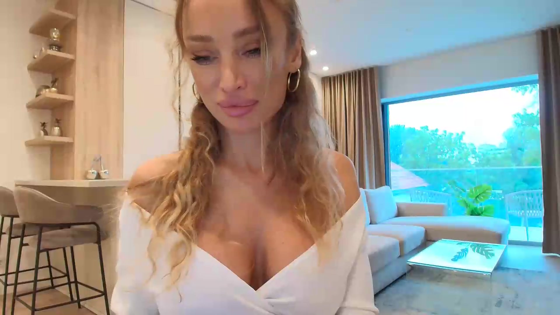 Gallery image thumbnail from Anayys's myfreecams stream on, 07/09/2026, 15:48 image 16 of 20