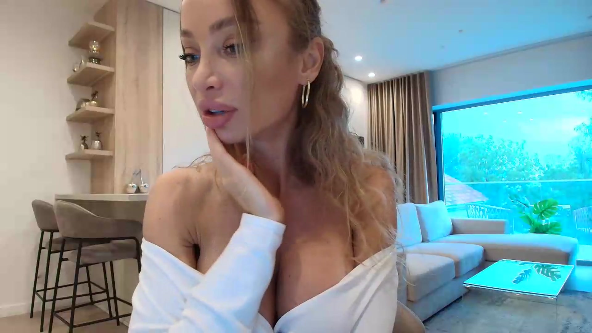 Gallery image thumbnail from Anayys's myfreecams stream on, 07/09/2026, 15:48 image 8 of 20