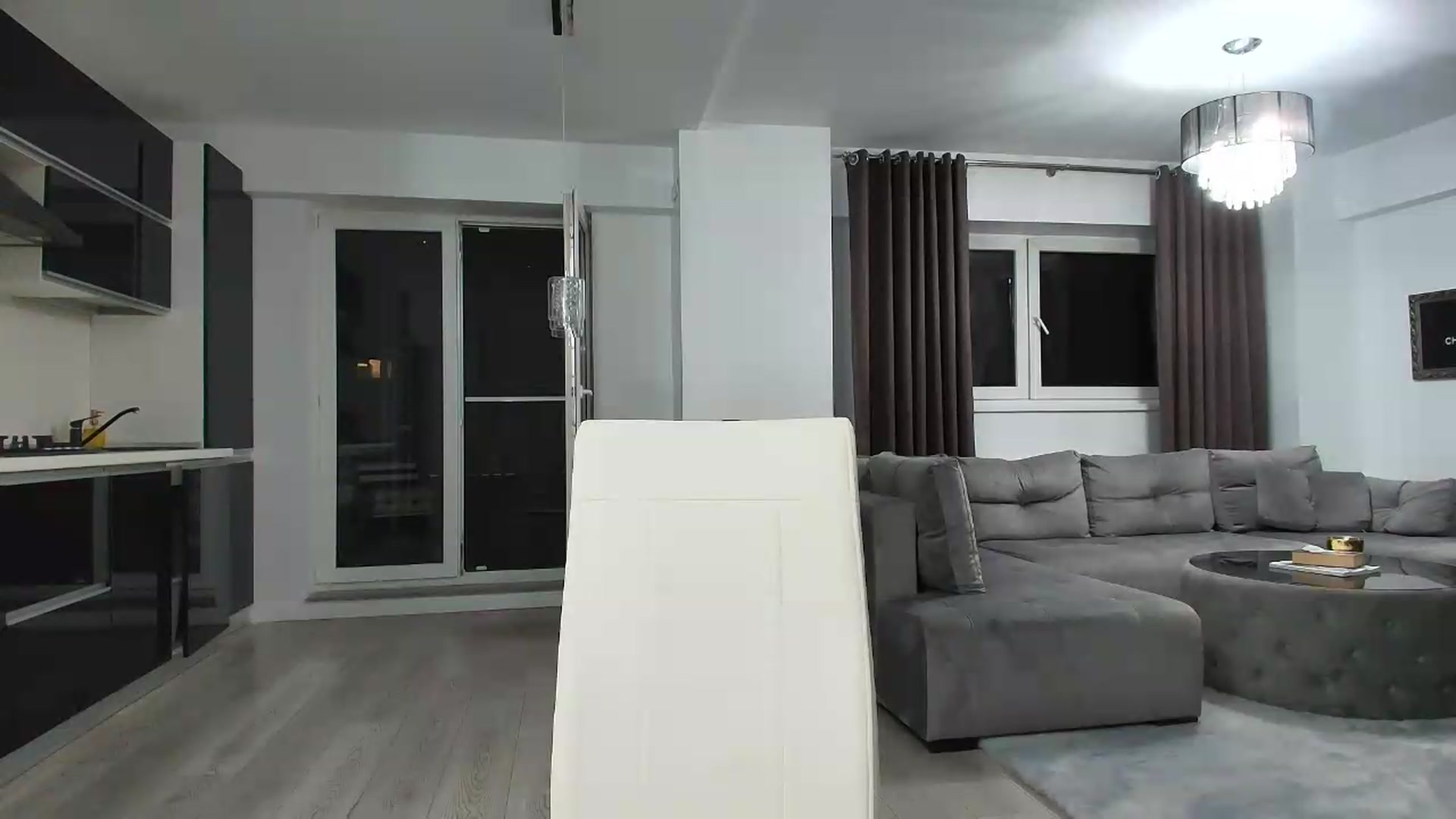Gallery image thumbnail from Anayys's myfreecams stream on, 07/28/2026, 22:05 image 12 of 20