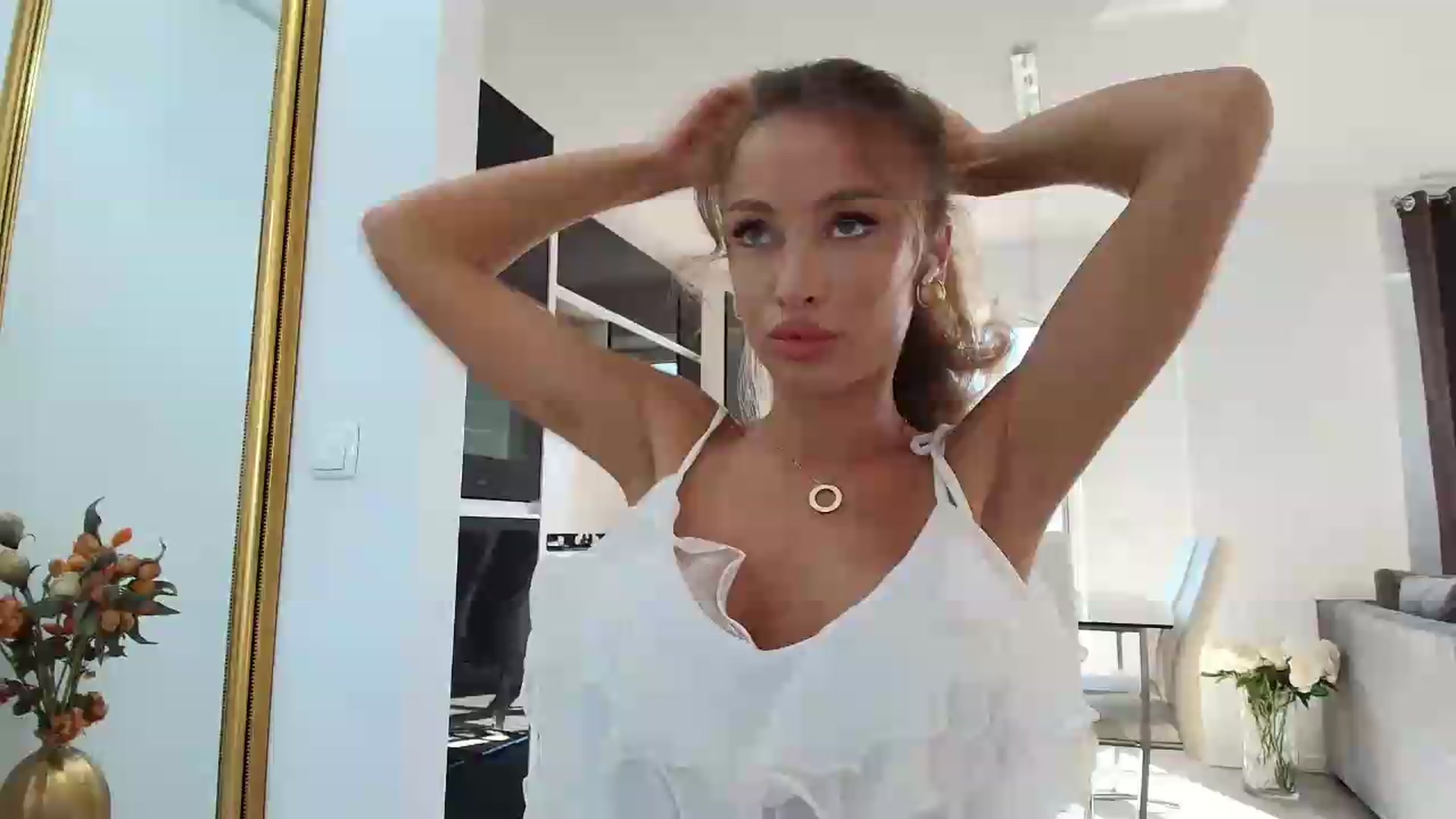 Gallery image thumbnail from Anayys's myfreecams stream on, 07/31/2026, 14:08 image 20 of 20