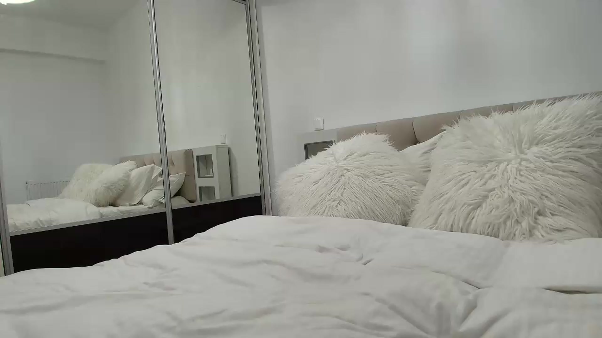 Gallery image thumbnail from Anayys's myfreecams stream on, 08/02/2026, 17:35 image 5 of 20