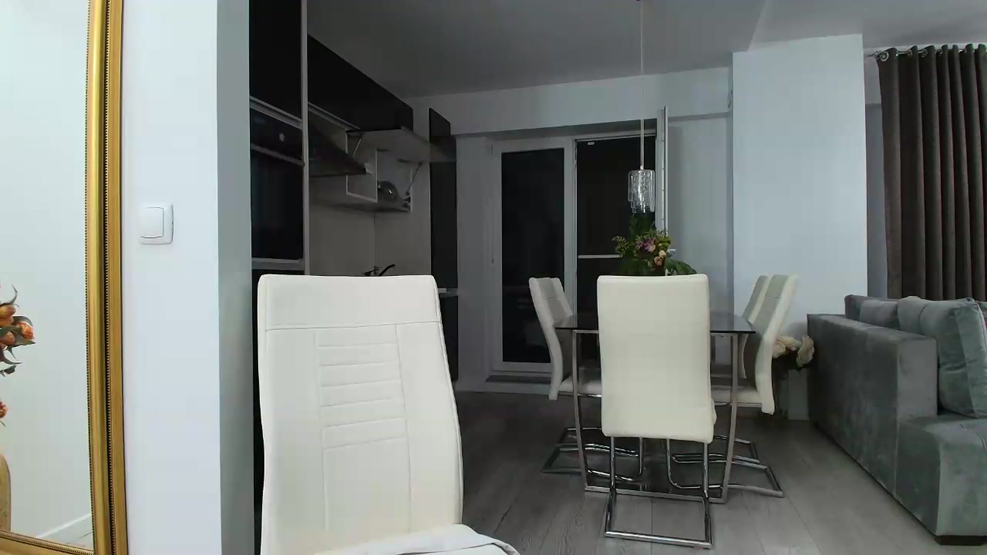 Gallery image thumbnail from Anayys's myfreecams stream on, 08/04/2026, 22:22 image 6 of 20
