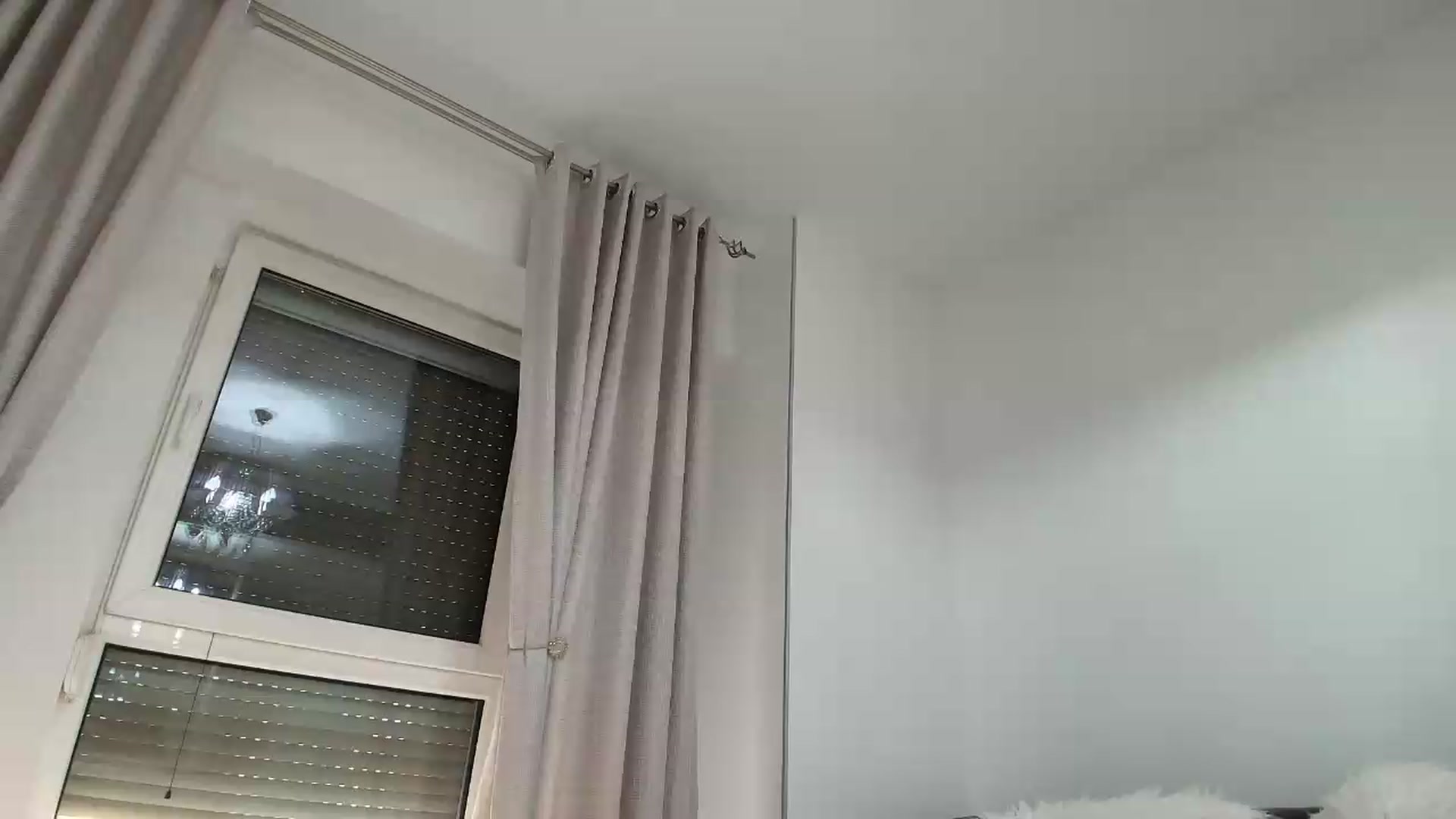 Gallery image thumbnail from Anayys's myfreecams stream on, 08/20/2026, 16:04 image 1 of 20