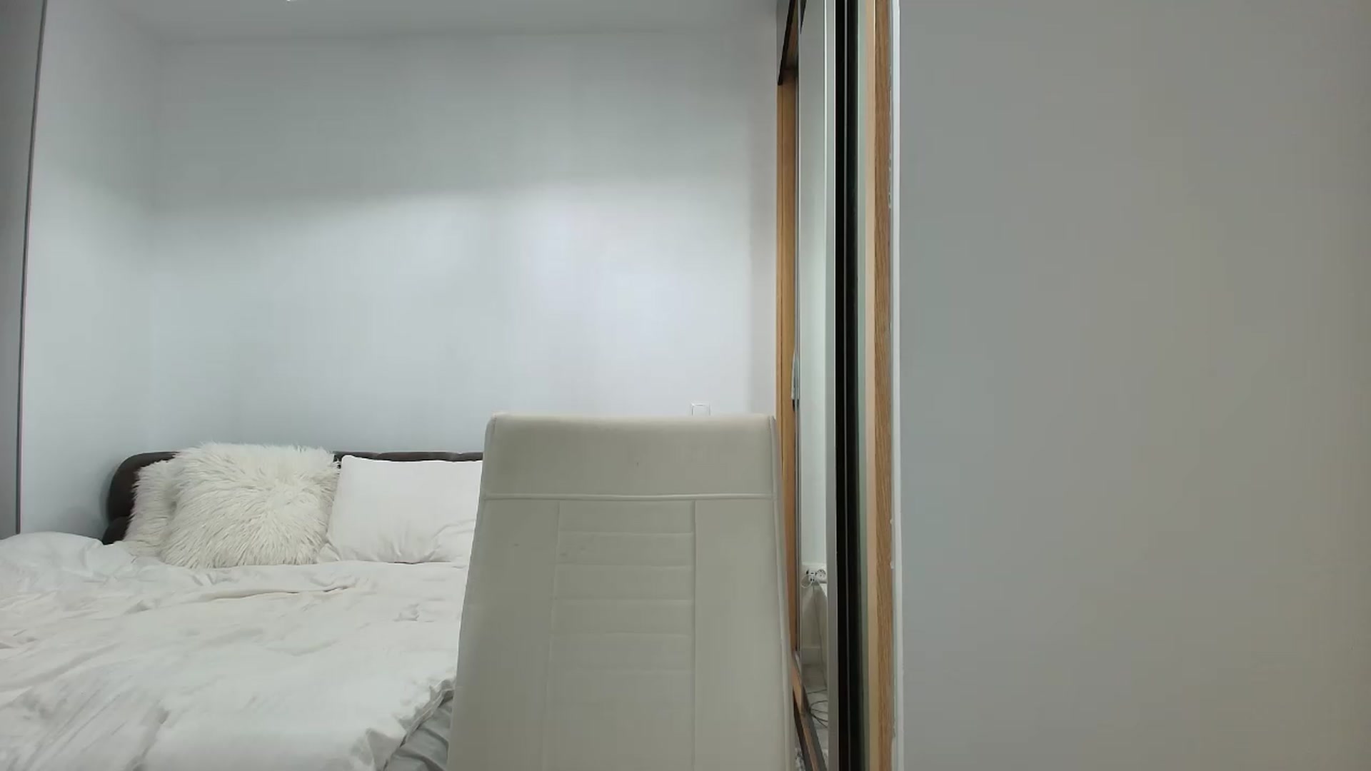 Gallery image thumbnail from Anayys's myfreecams stream on, 08/20/2026, 23:22 image 20 of 20