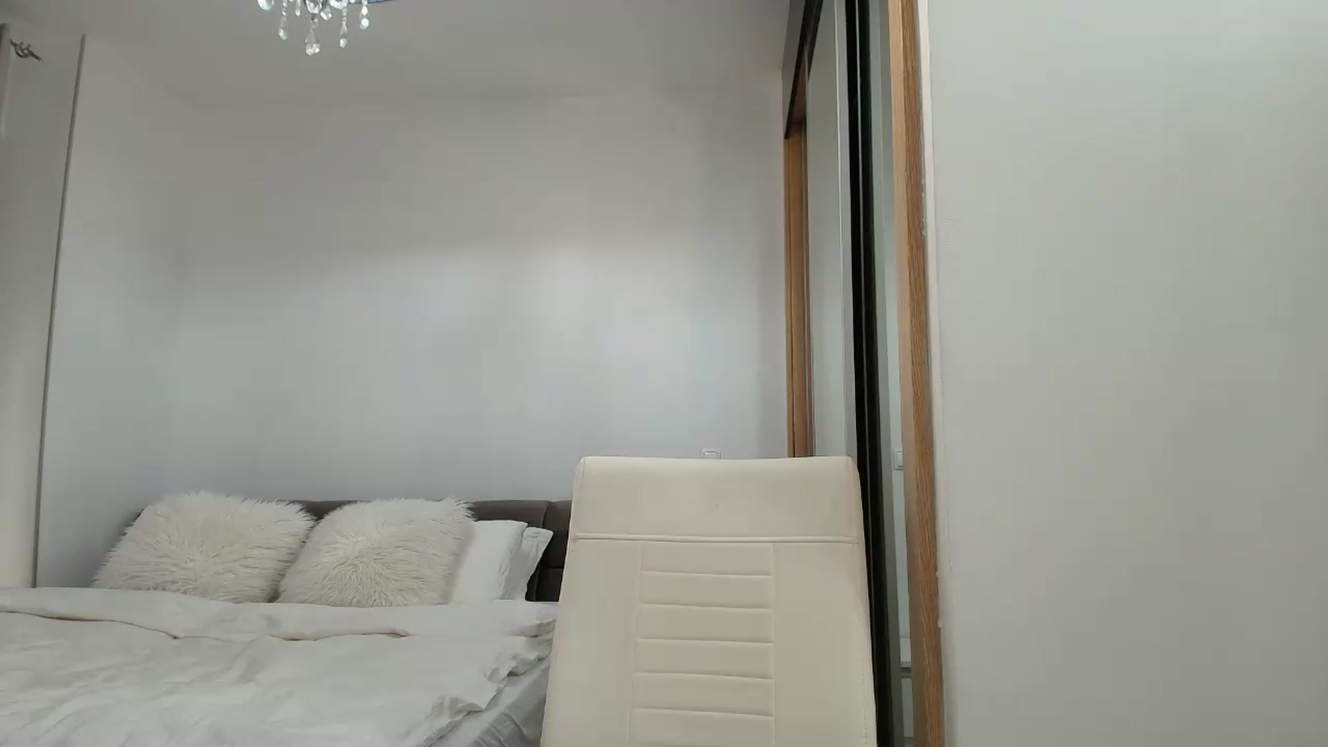 Gallery image thumbnail from Anayys's myfreecams stream on, 08/23/2026, 11:23 image 10 of 20