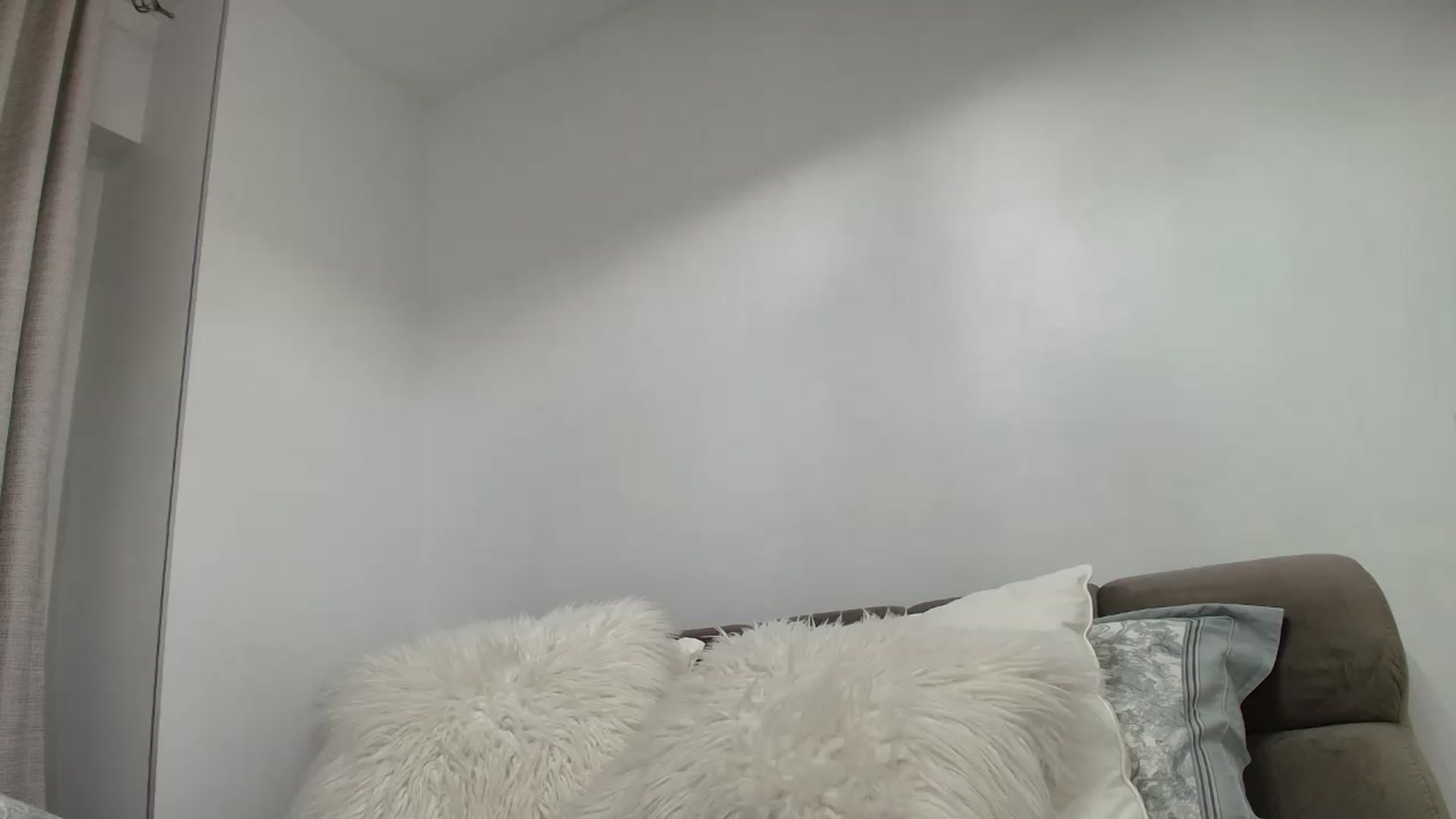Gallery image thumbnail from Anayys's myfreecams stream on, 08/24/2026, 20:30 image 7 of 20