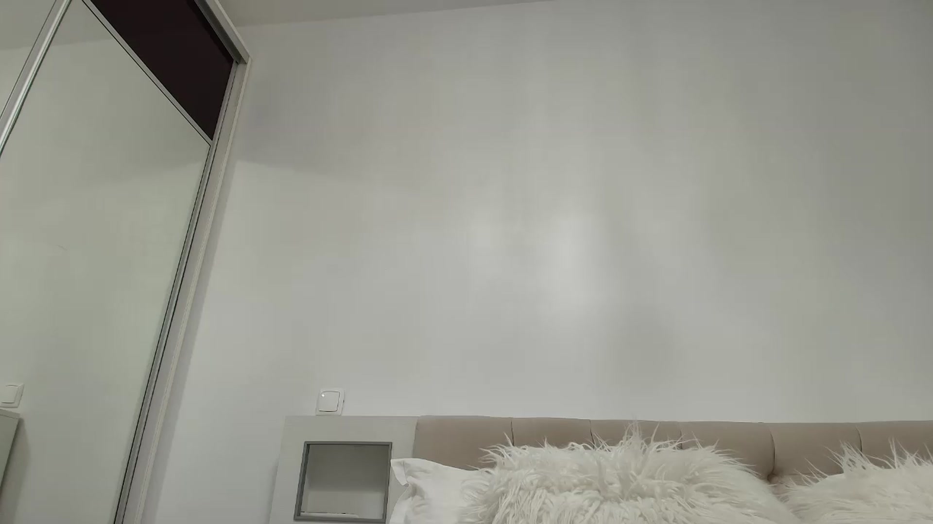 Gallery image thumbnail from Anayys's myfreecams stream on, 08/30/2026, 17:42 image 10 of 20