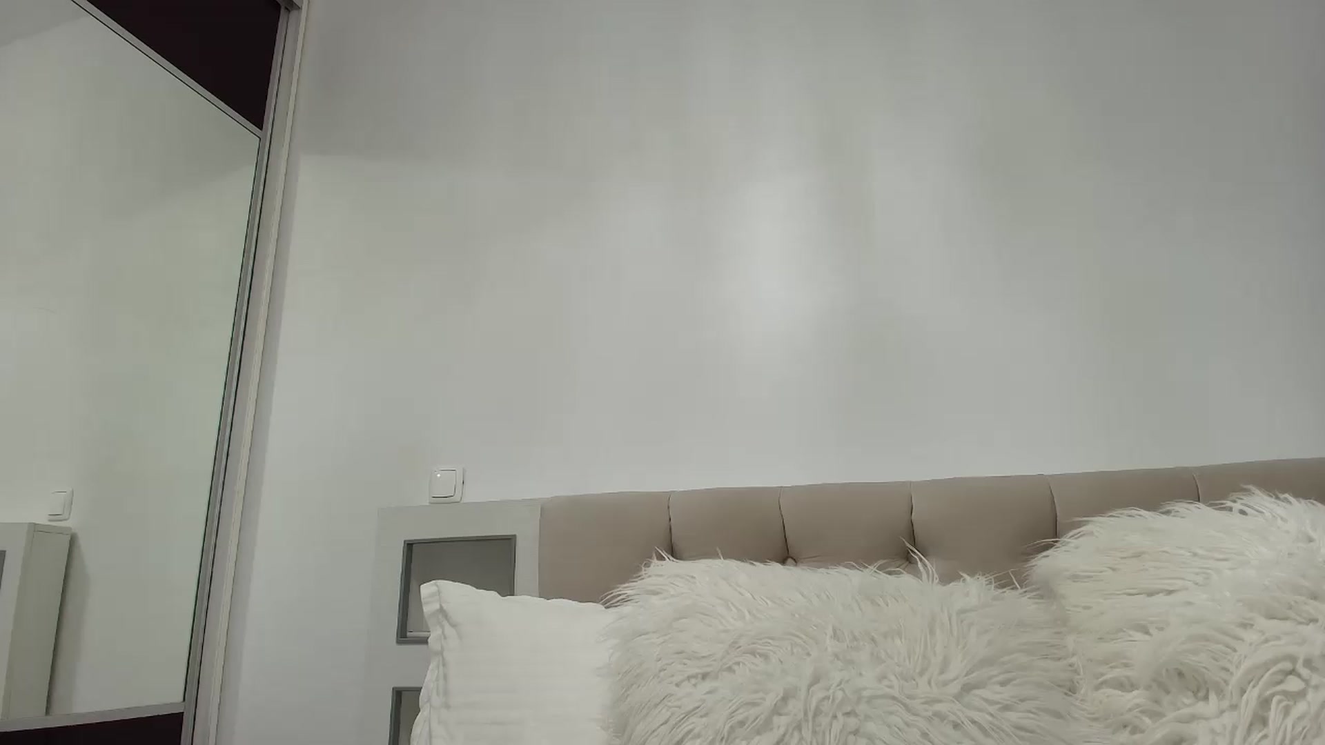 Gallery image thumbnail from Anayys's myfreecams stream on, 08/30/2026, 22:49 image 20 of 20