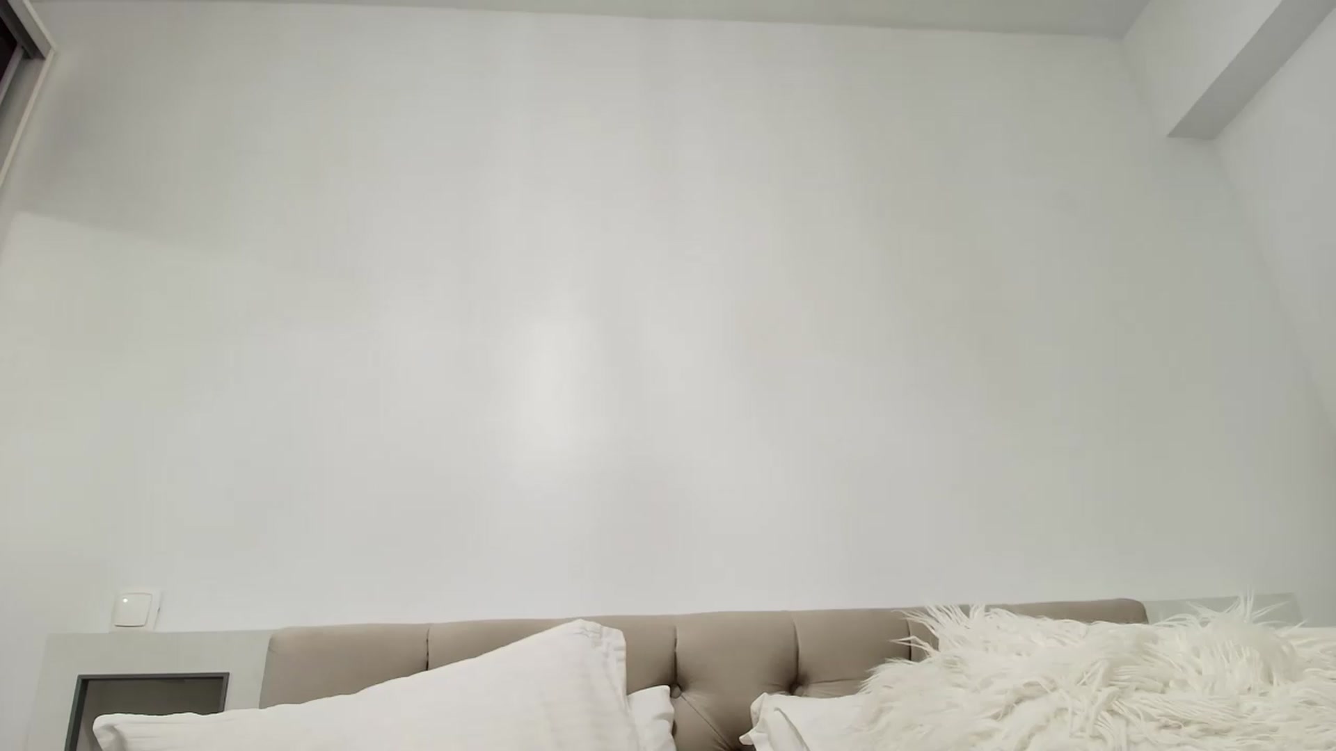 Gallery image thumbnail from Anayys's myfreecams stream on, 08/31/2026, 22:45 image 16 of 20