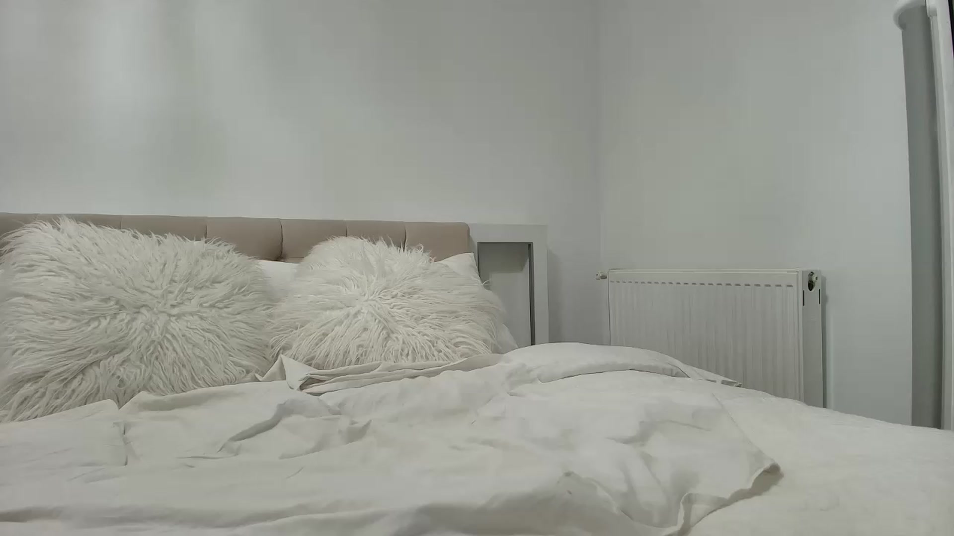 Gallery image thumbnail from Anayys's myfreecams stream on, 09/07/2026, 22:08 image 9 of 20