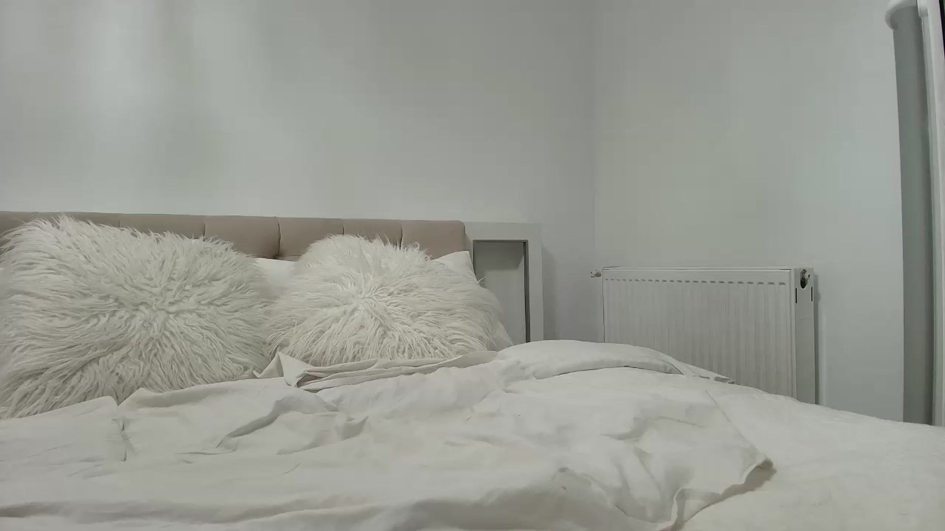 Gallery image thumbnail from Anayys's myfreecams stream on, 09/07/2026, 22:08 image 13 of 20