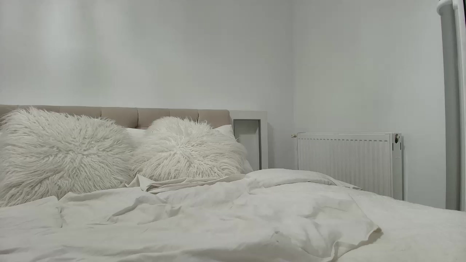 Gallery image thumbnail from Anayys's myfreecams stream on, 09/07/2026, 22:08 image 14 of 20