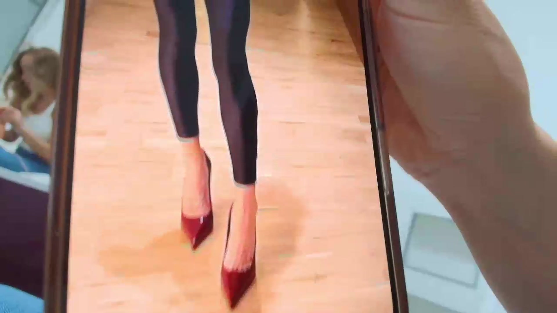 Gallery image thumbnail from Anayys's myfreecams stream on, 09/08/2026, 12:58 image 19 of 20