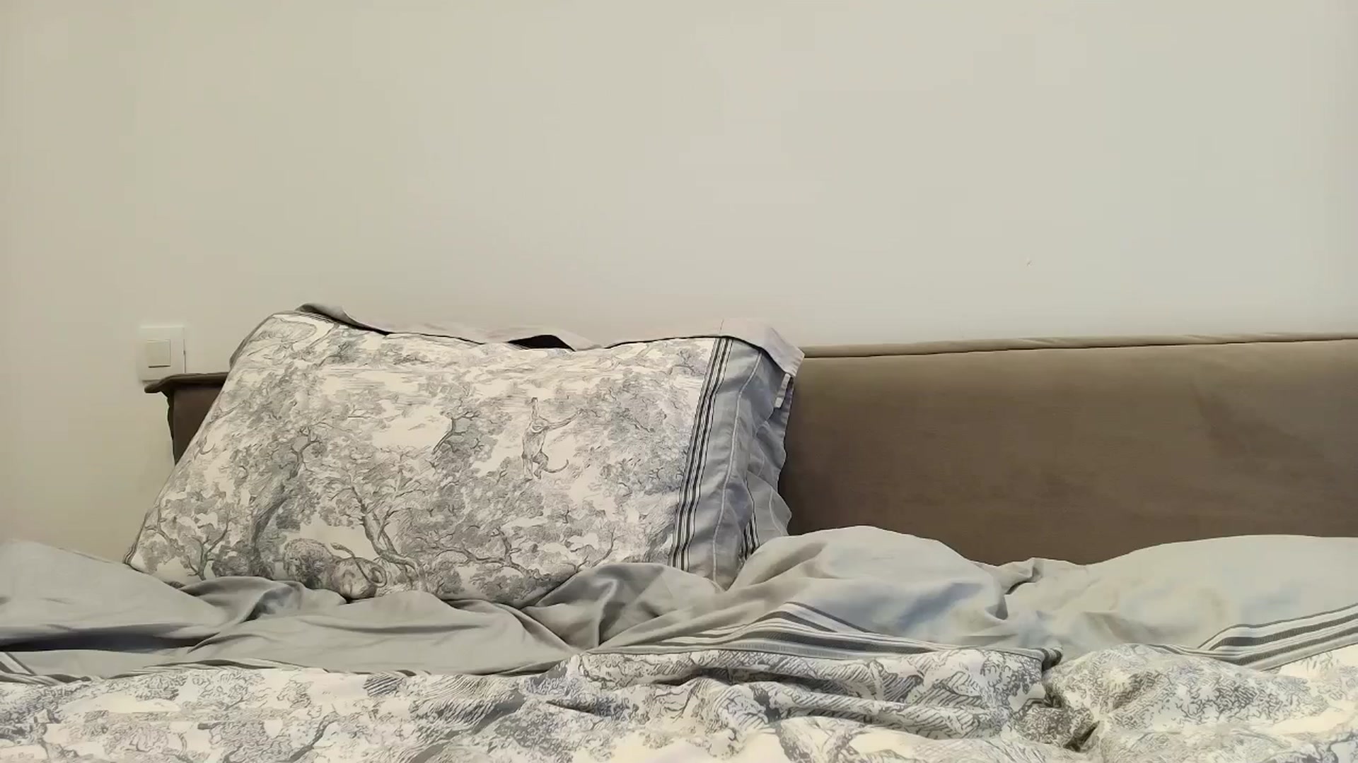 Gallery image thumbnail from Anayys_Goddess's myfreecams stream on, 04/29/2026, 18:08 image 6 of 20