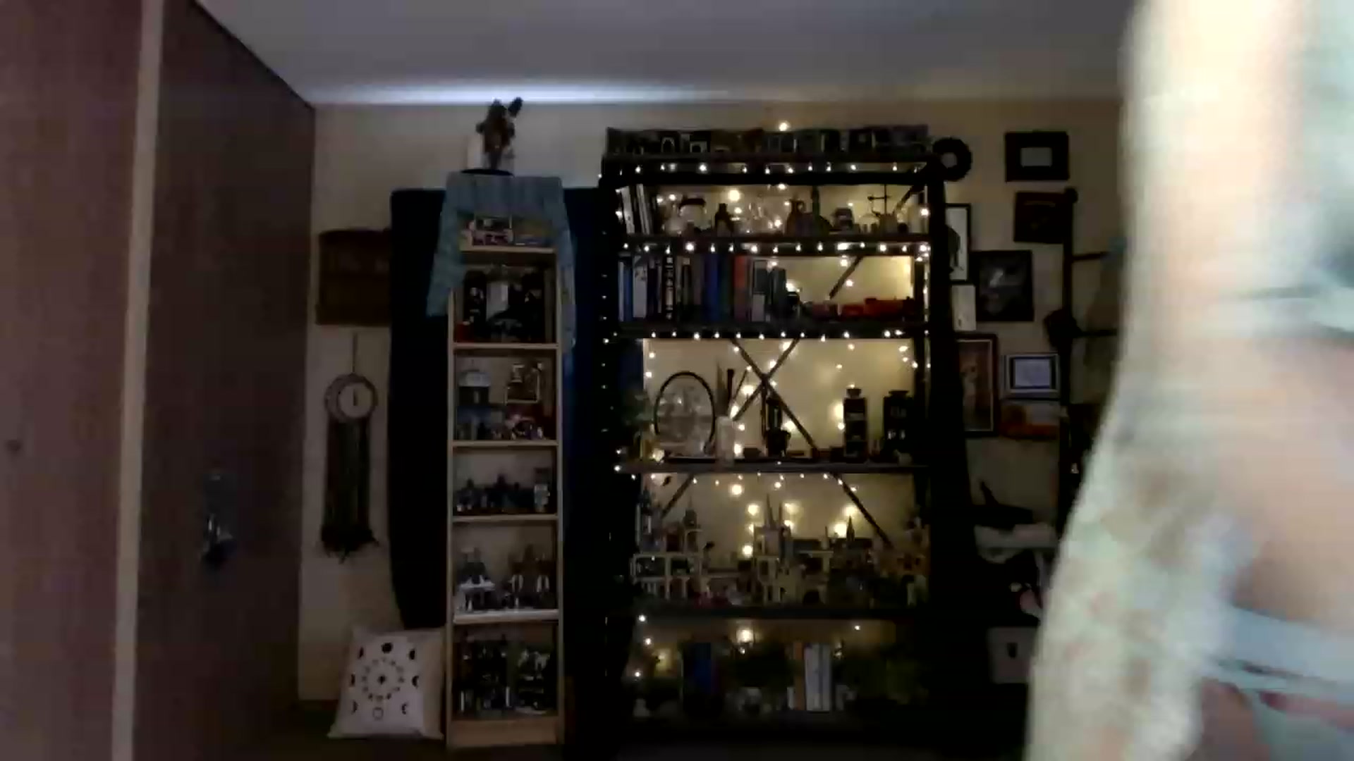 Gallery image thumbnail from Ancored's myfreecams stream on, 05/24/2023, 20:09 image 12 of 20