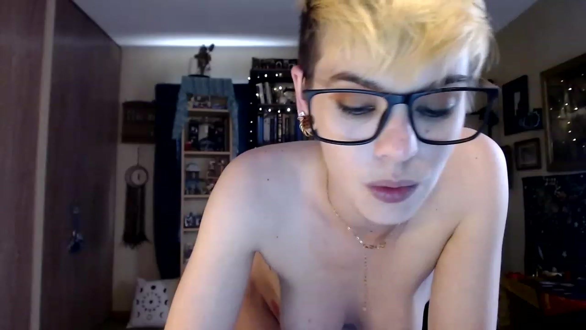 Gallery image thumbnail from Ancored's myfreecams stream on, 05/31/2023, 21:33 image 5 of 20