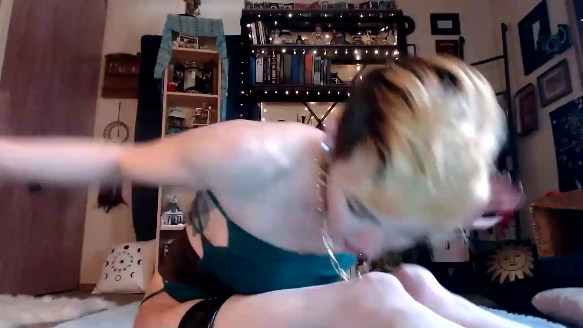 Gallery image thumbnail from Ancored's myfreecams stream on, 06/05/2023, 20:29 image 3 of 20