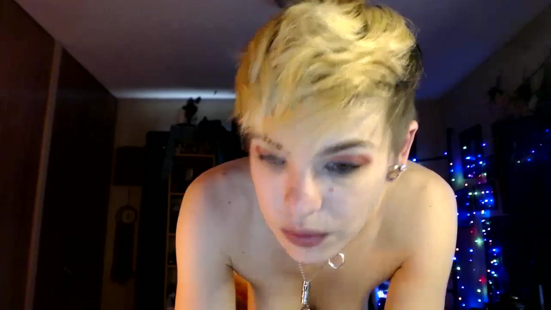 Gallery image thumbnail from Ancored's myfreecams stream on, 06/20/2023, 21:01 image 9 of 20