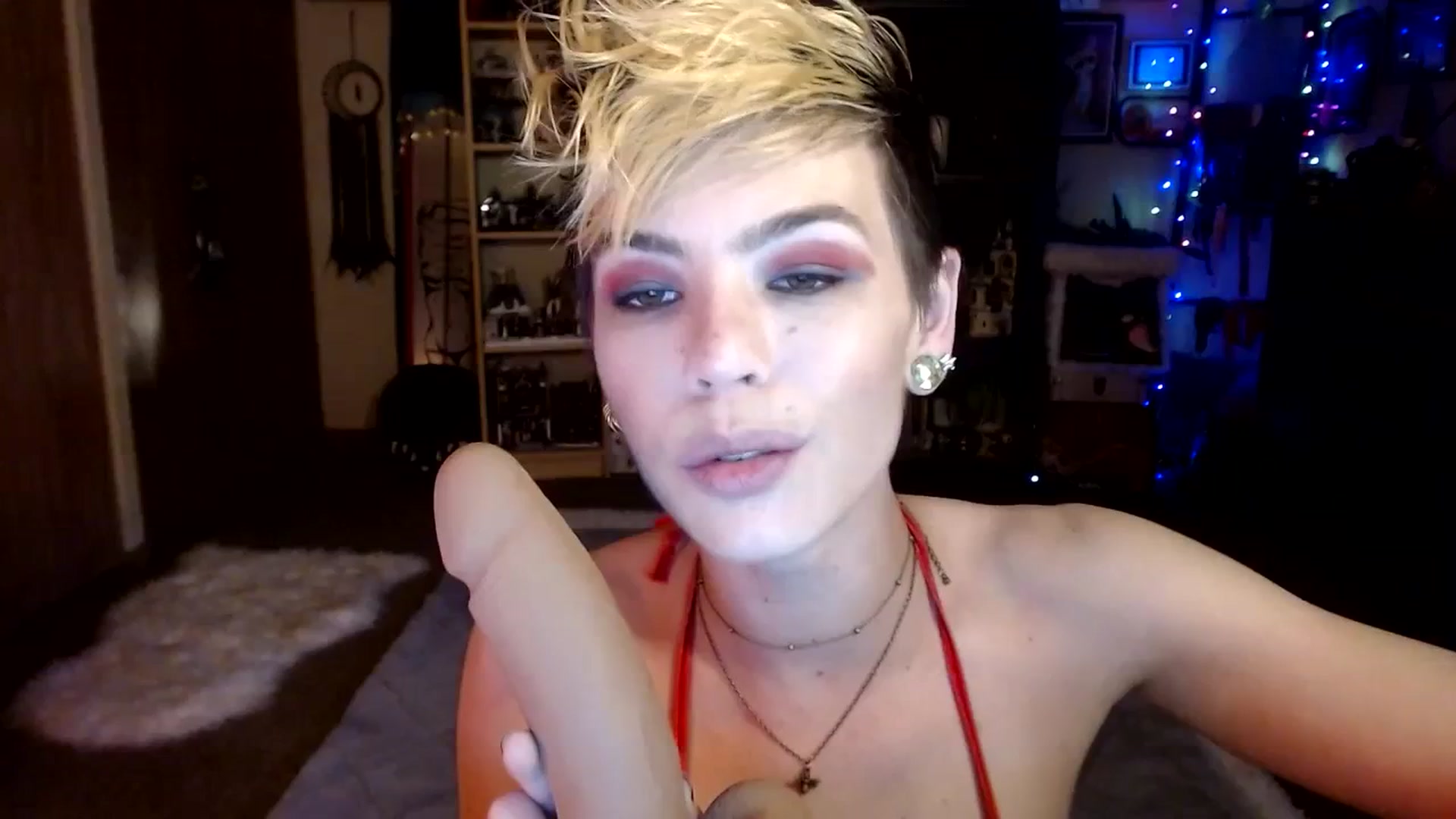 Gallery image thumbnail from Ancored's myfreecams stream on, 07/04/2023, 19:48 image 14 of 20