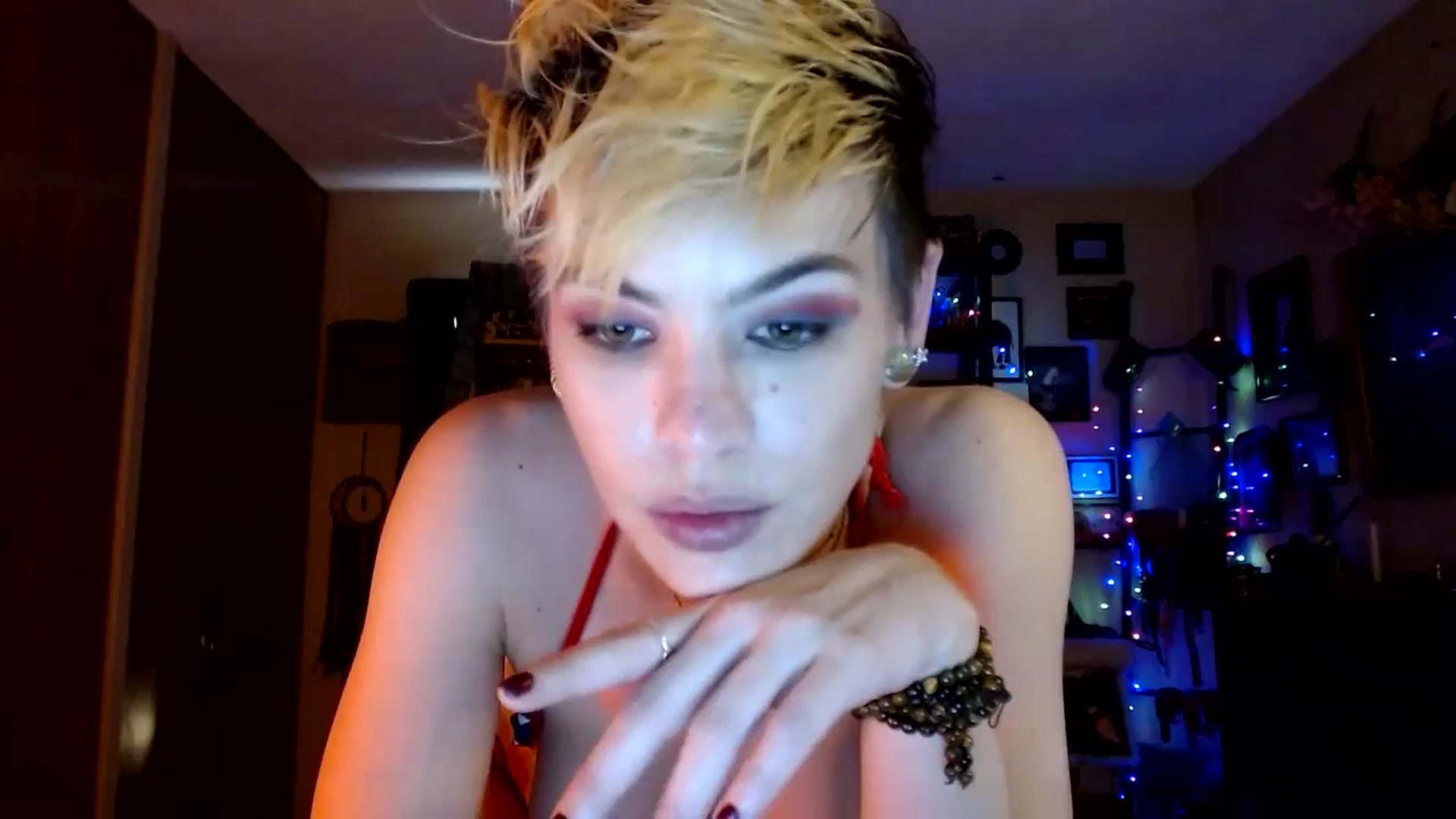 Gallery image thumbnail from Ancored's myfreecams stream on, 07/04/2023, 21:04 image 13 of 20