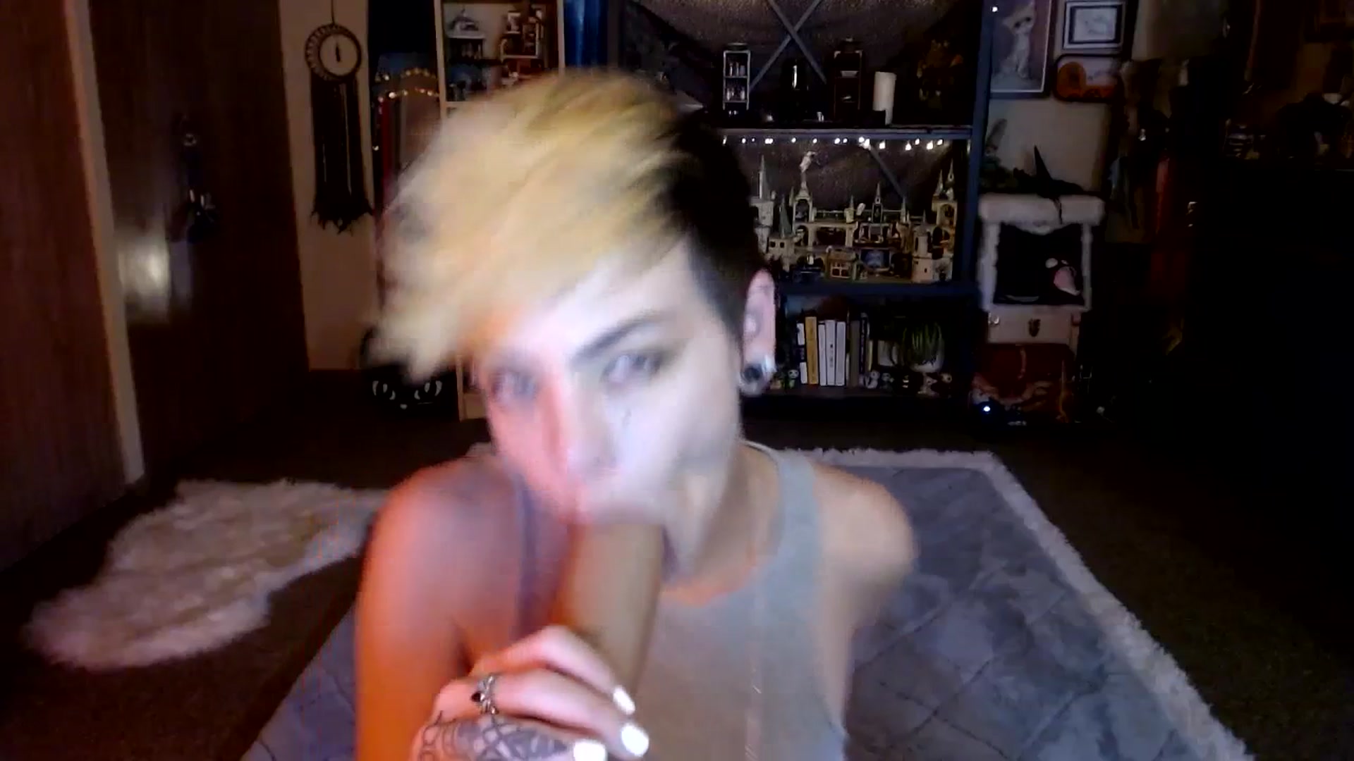 Gallery image thumbnail from Ancored's myfreecams stream on, 07/10/2023, 19:48 image 20 of 20