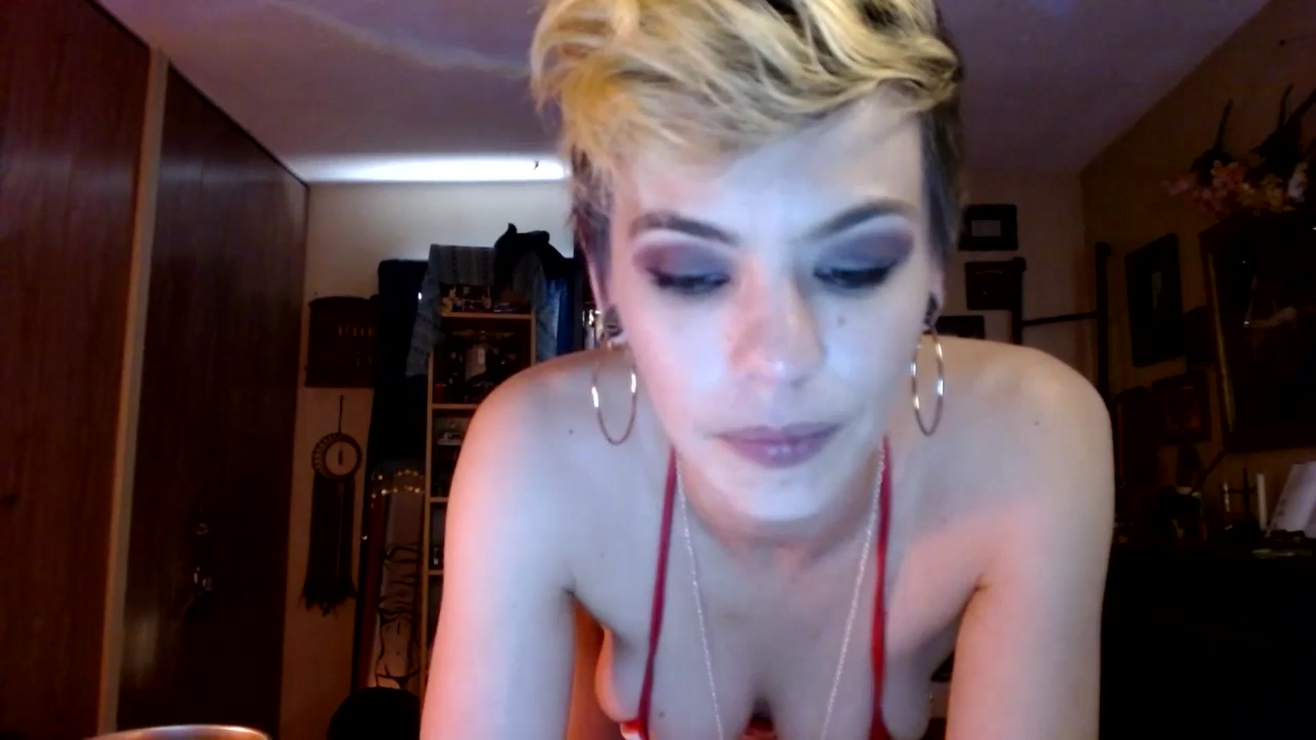 Gallery image thumbnail from Ancored's myfreecams stream on, 07/14/2023, 20:10 image 8 of 20