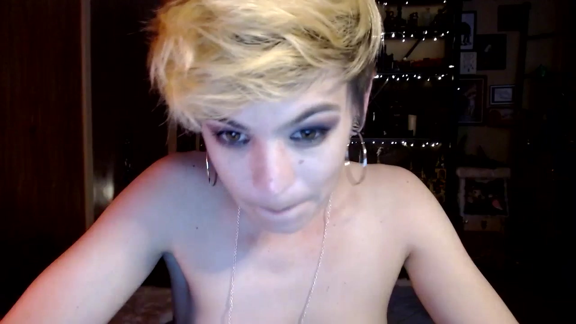 Gallery image thumbnail from Ancored's myfreecams stream on, 07/14/2023, 20:59 image 15 of 20