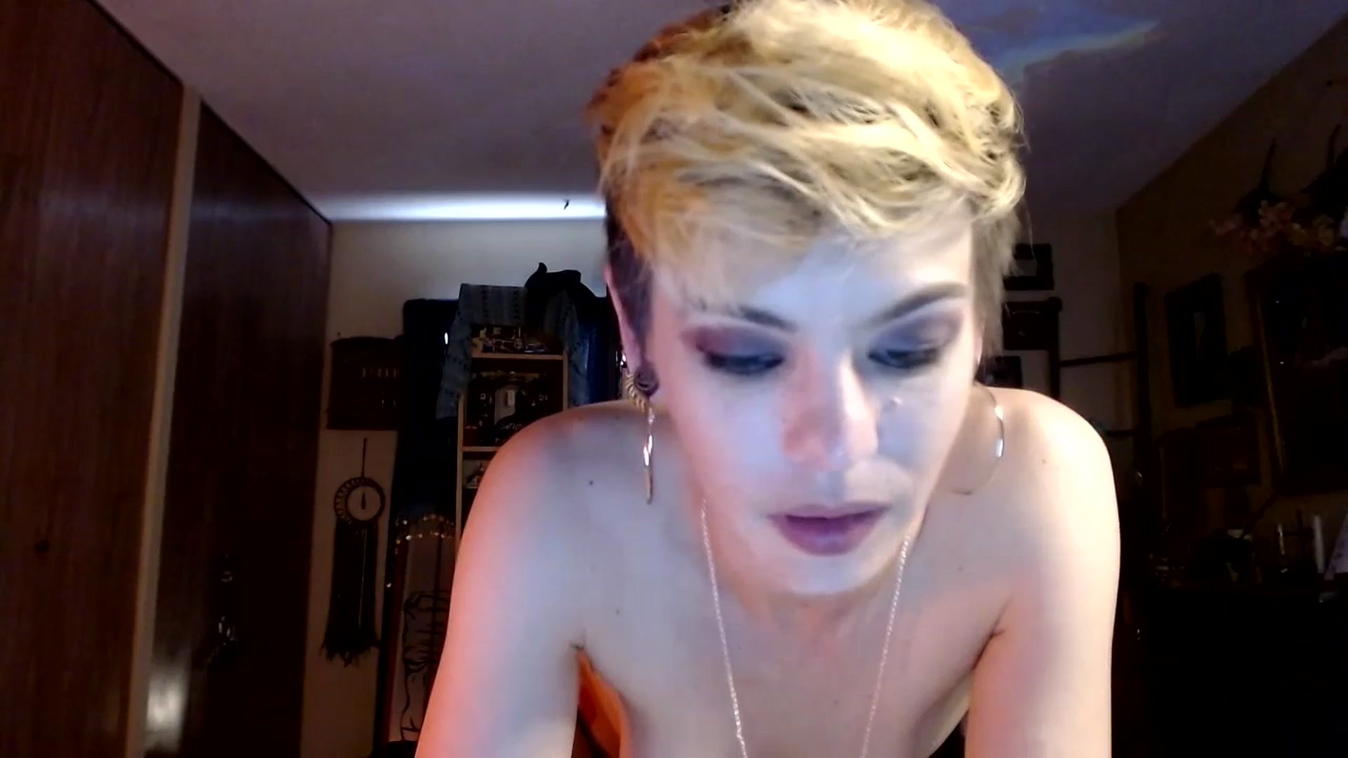 Gallery image thumbnail from Ancored's myfreecams stream on, 07/14/2023, 20:59 image 16 of 20