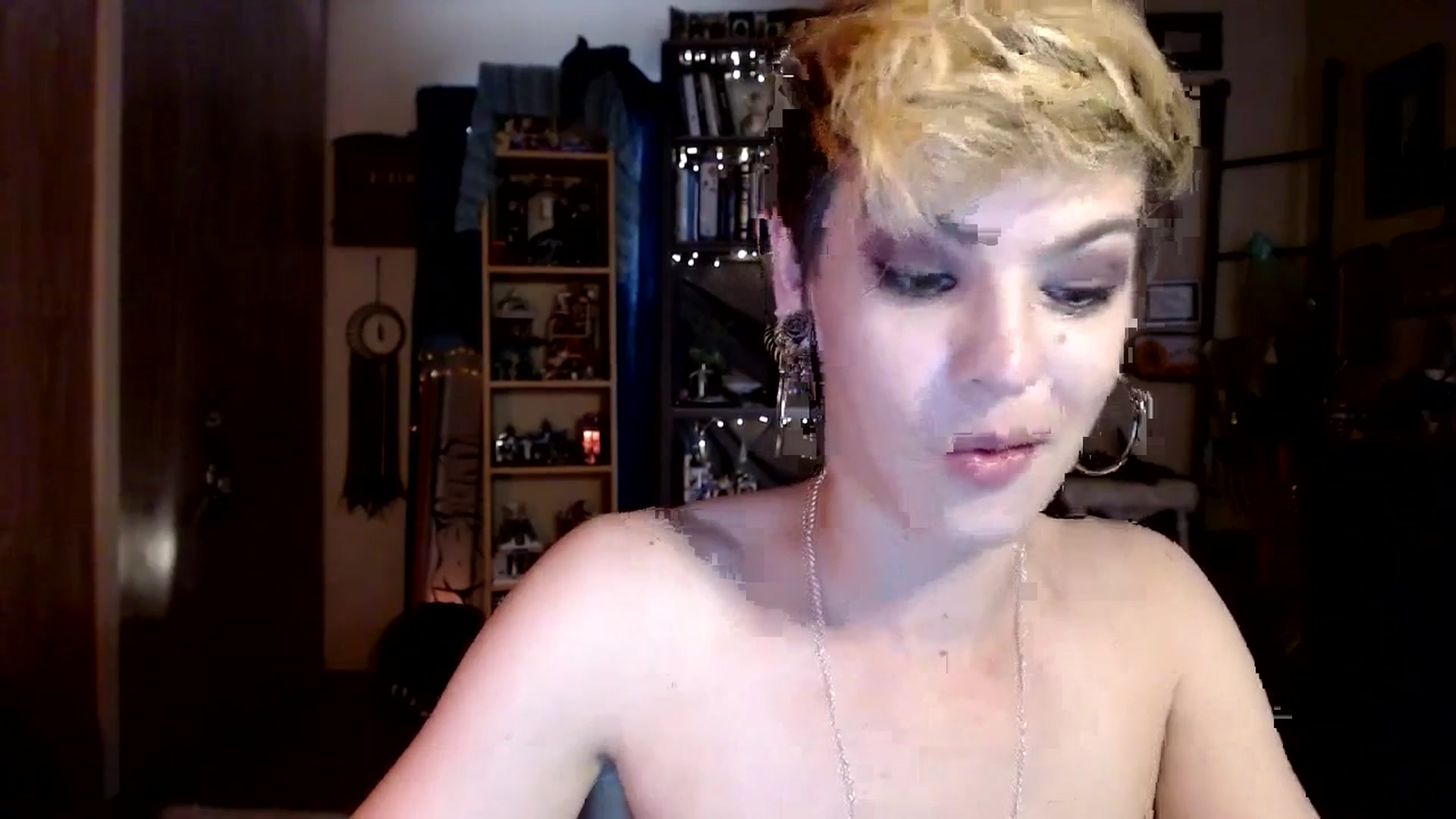 Gallery image thumbnail from Ancored's myfreecams stream on, 07/14/2023, 20:59 image 14 of 20