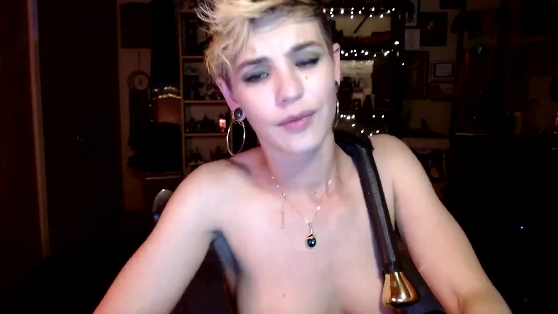 Gallery image thumbnail from Ancored's myfreecams stream on, 07/31/2023, 02:55 image 16 of 20
