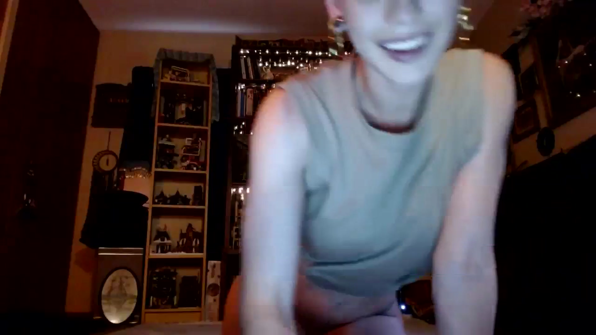 Gallery image thumbnail from Ancored's myfreecams stream on, 07/31/2023, 02:55 image 2 of 20