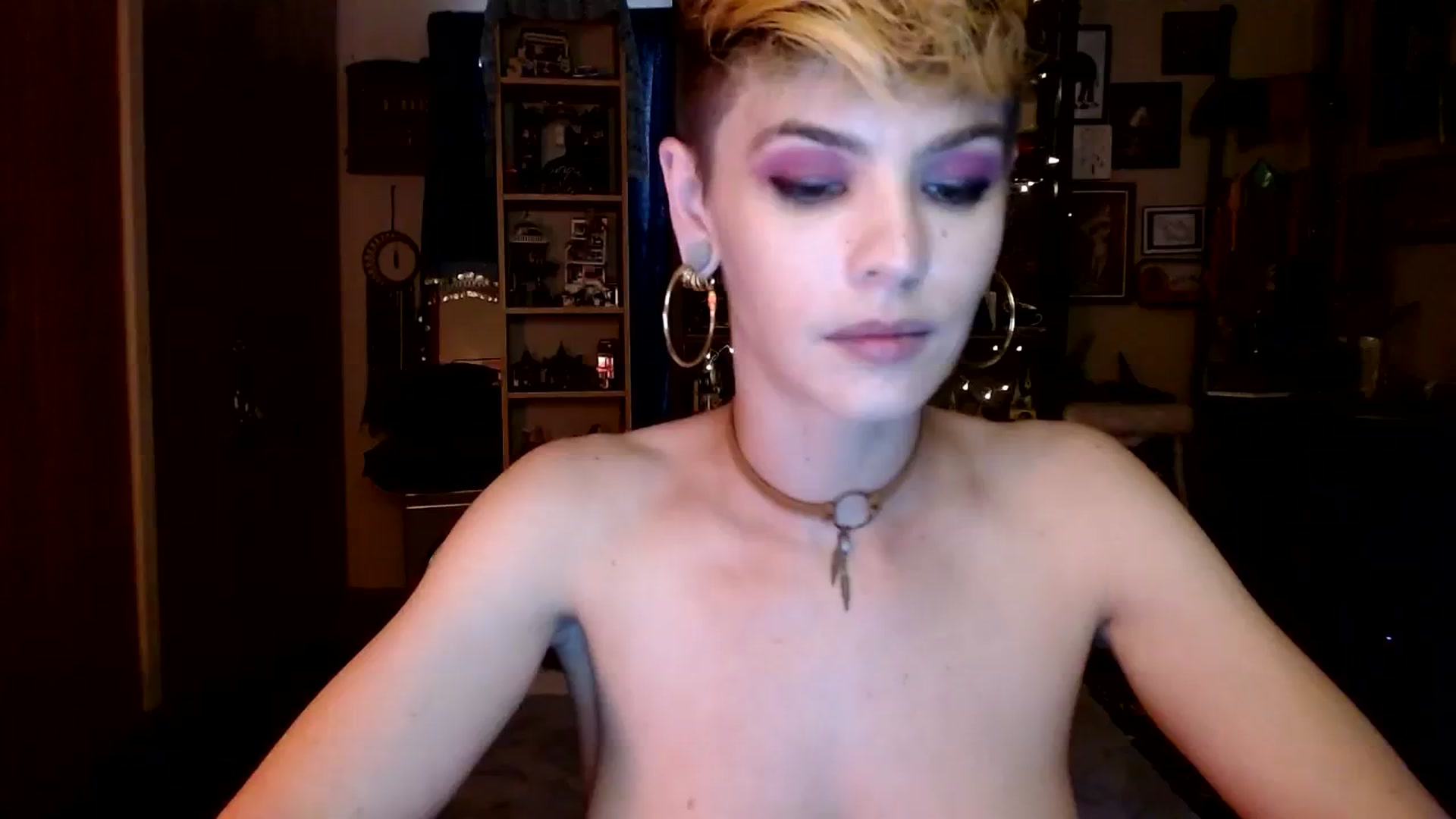 Gallery image thumbnail from Ancored's myfreecams stream on, 07/31/2023, 20:53 image 20 of 20