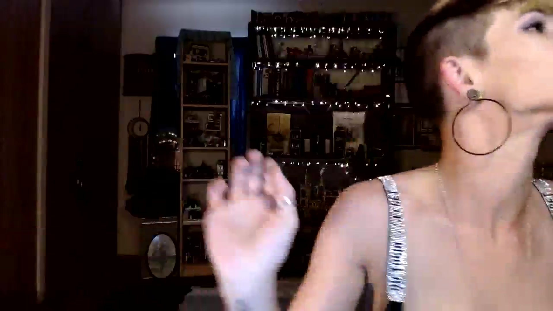 Gallery image thumbnail from Ancored's myfreecams stream on, 08/04/2023, 21:41 image 4 of 20