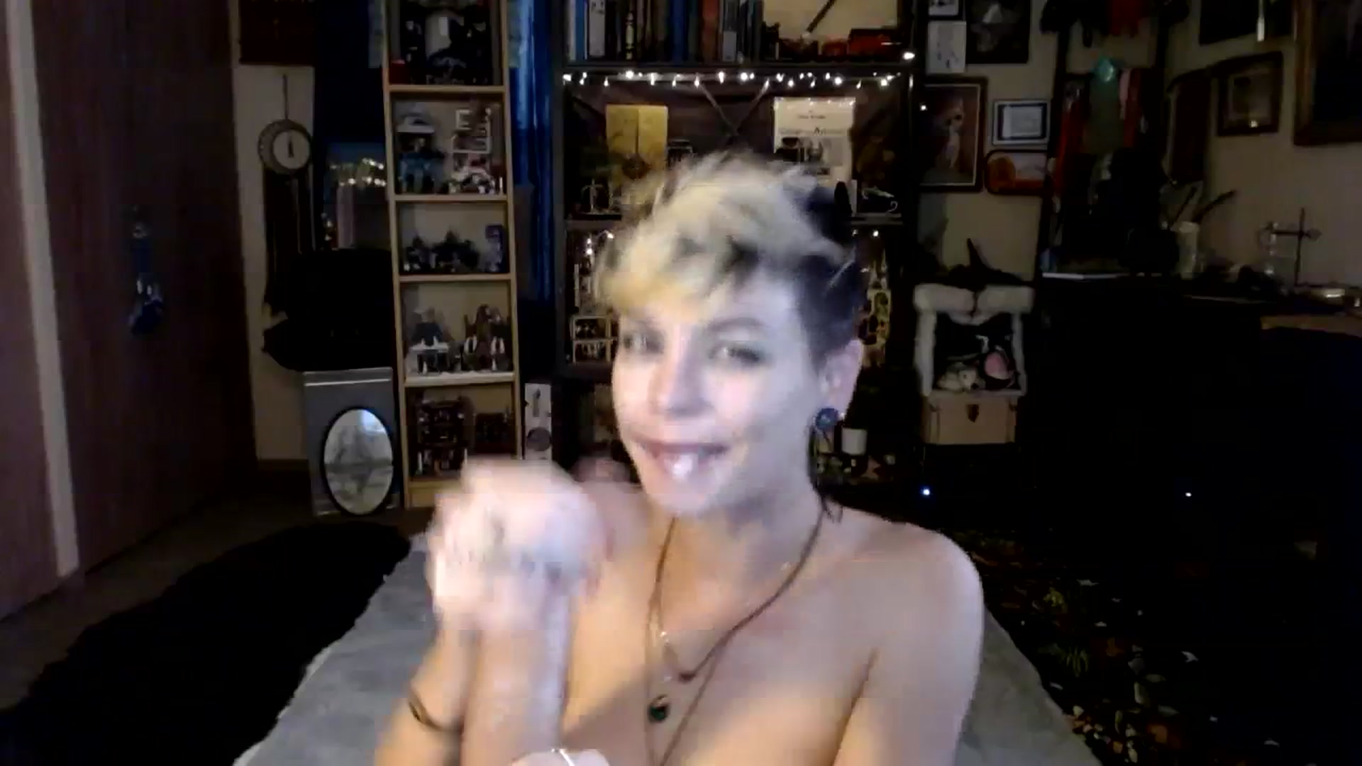 Gallery image thumbnail from Ancored's myfreecams stream on, 08/25/2023, 20:45 image 19 of 20