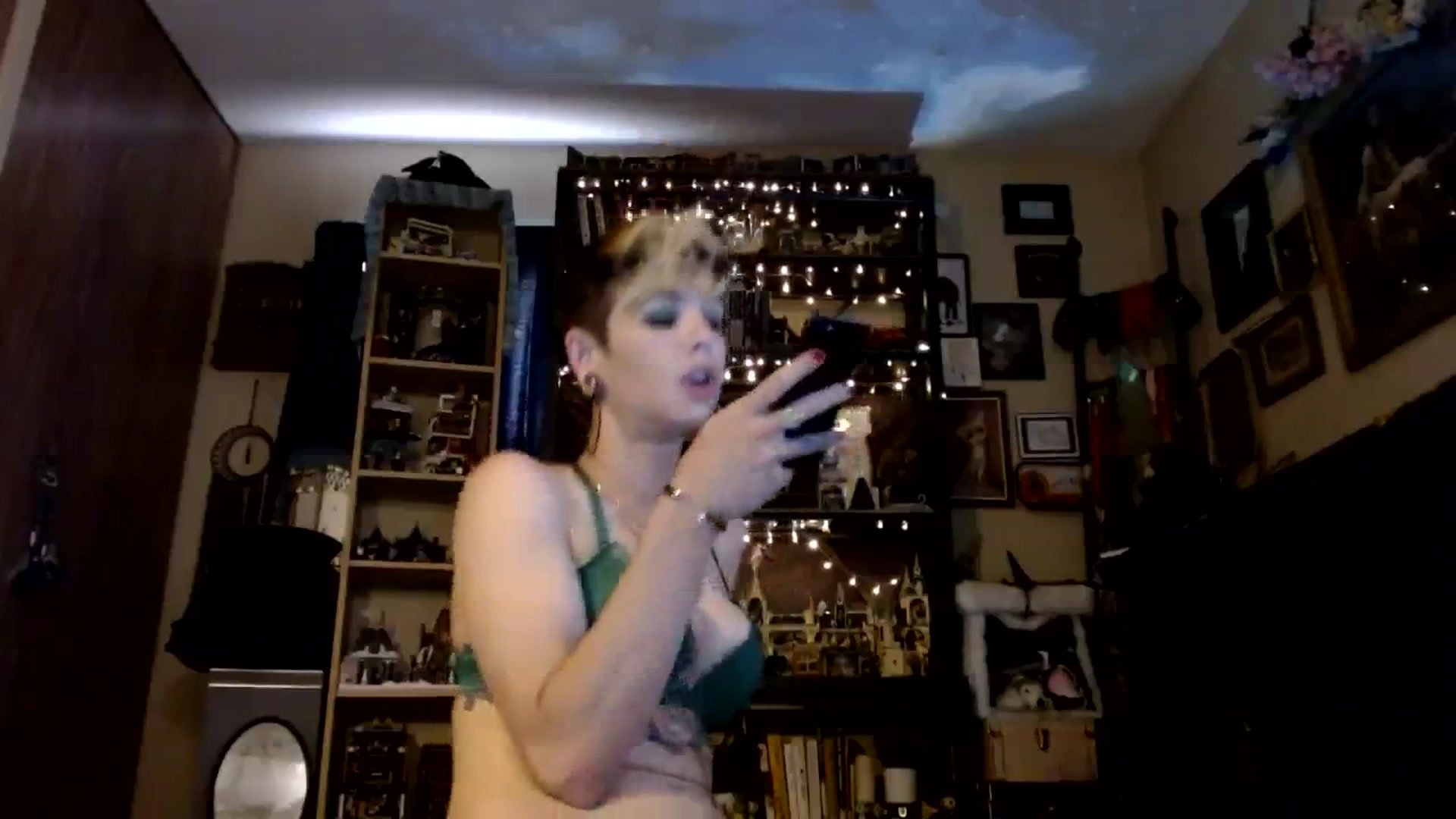 Gallery image thumbnail from Ancored's myfreecams stream on, 08/25/2023, 20:45 image 15 of 20
