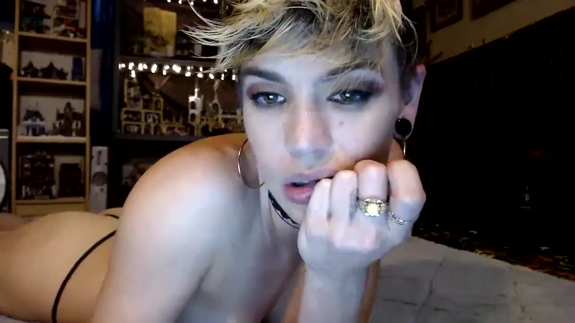 Gallery image thumbnail from Ancored's myfreecams stream on, 08/27/2023, 20:09 image 20 of 20