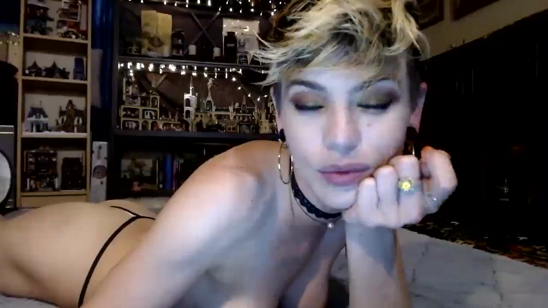 Gallery image thumbnail from Ancored's myfreecams stream on, 08/27/2023, 20:09 image 18 of 20