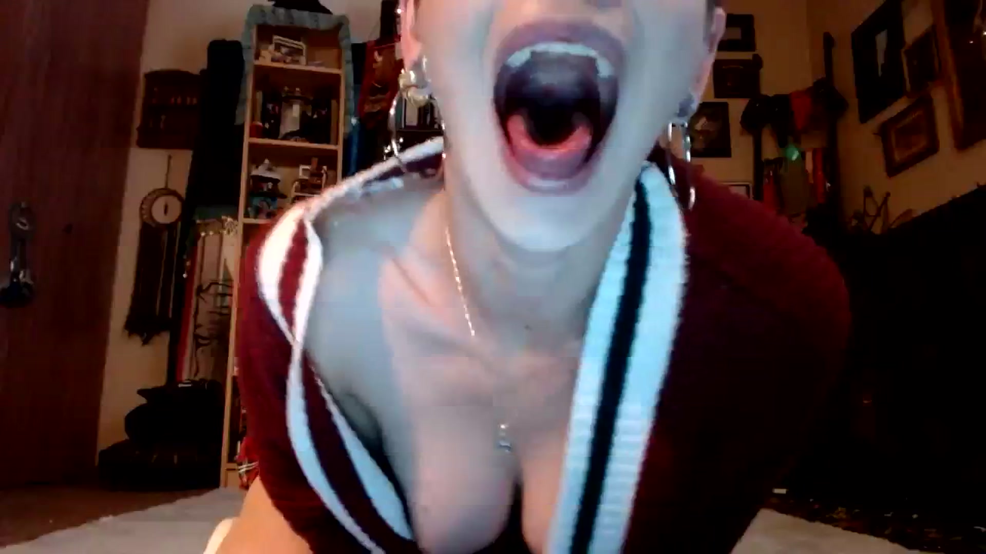 Gallery image thumbnail from Ancored's myfreecams stream on, 09/11/2023, 19:42 image 8 of 20