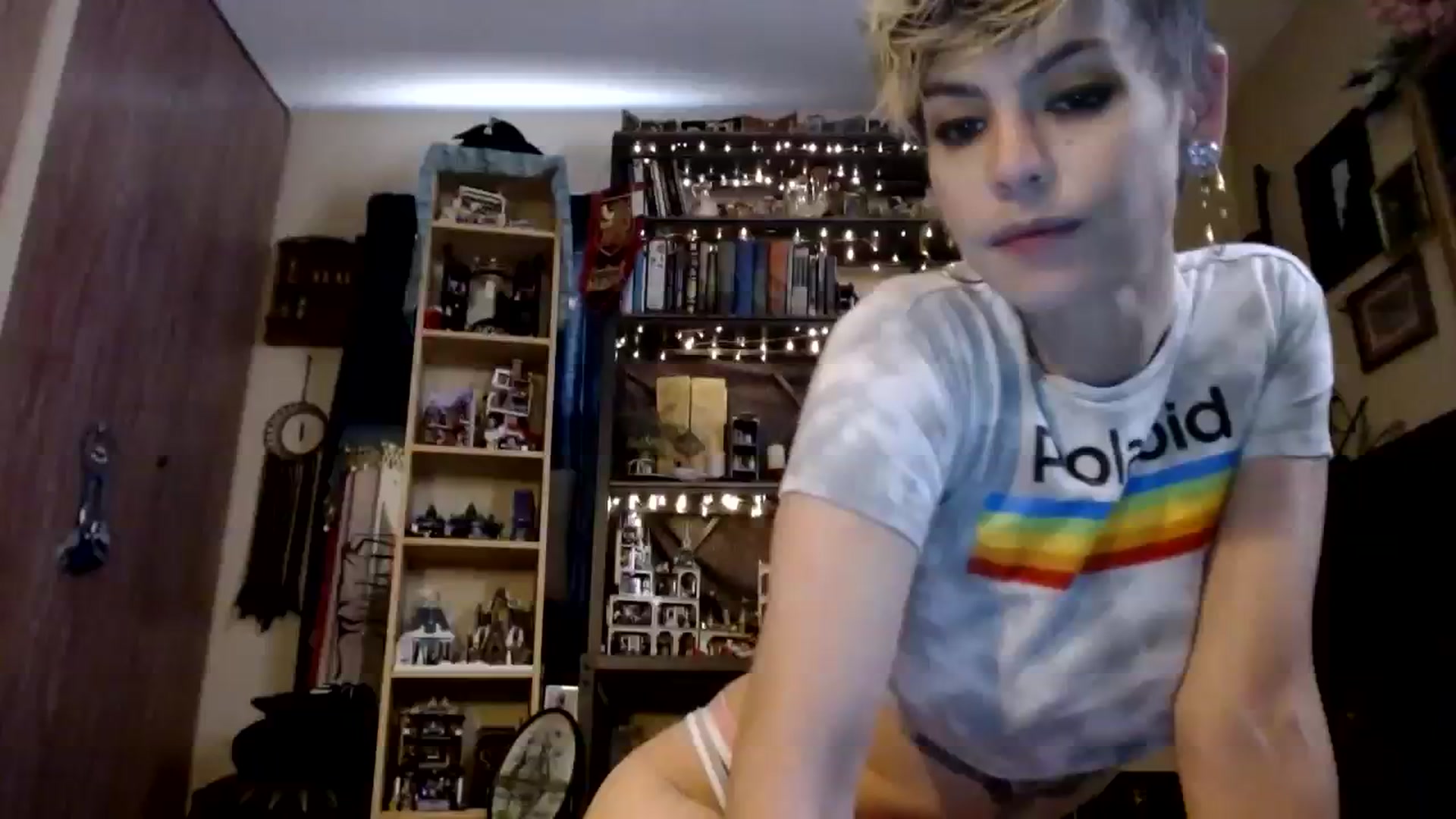Gallery image thumbnail from Ancored's myfreecams stream on, 09/13/2023, 20:14 image 16 of 20