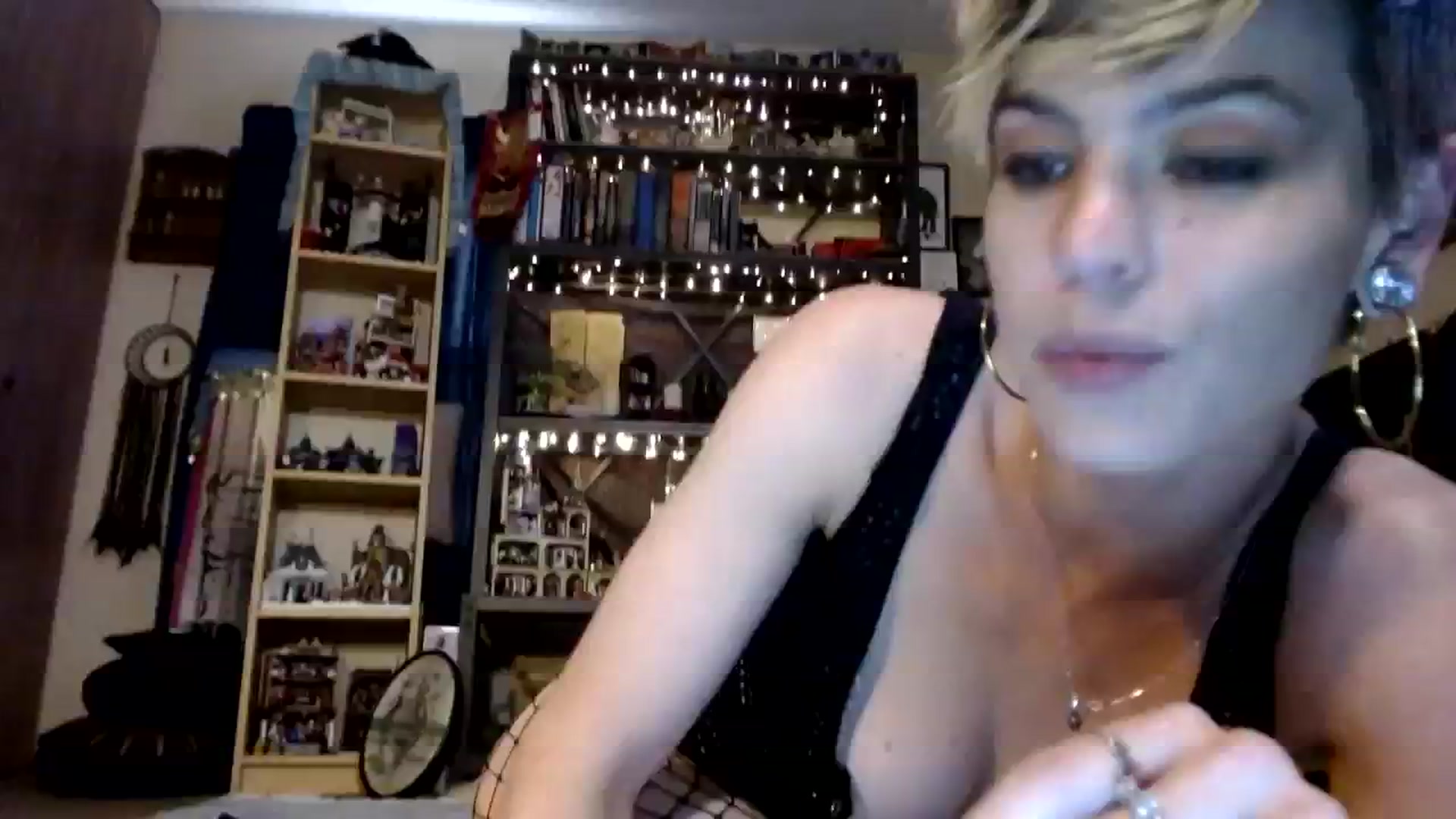 Gallery image thumbnail from Ancored's myfreecams stream on, 09/14/2023, 24:24 image 2 of 20